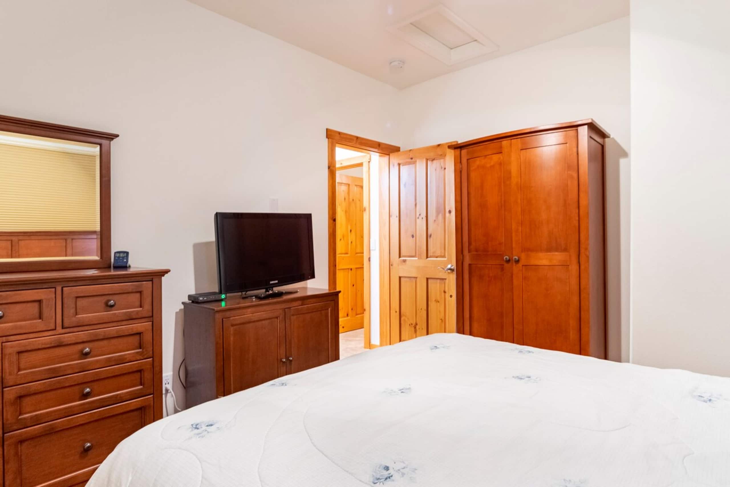 Delightful Condo in Truckee - Photo 20