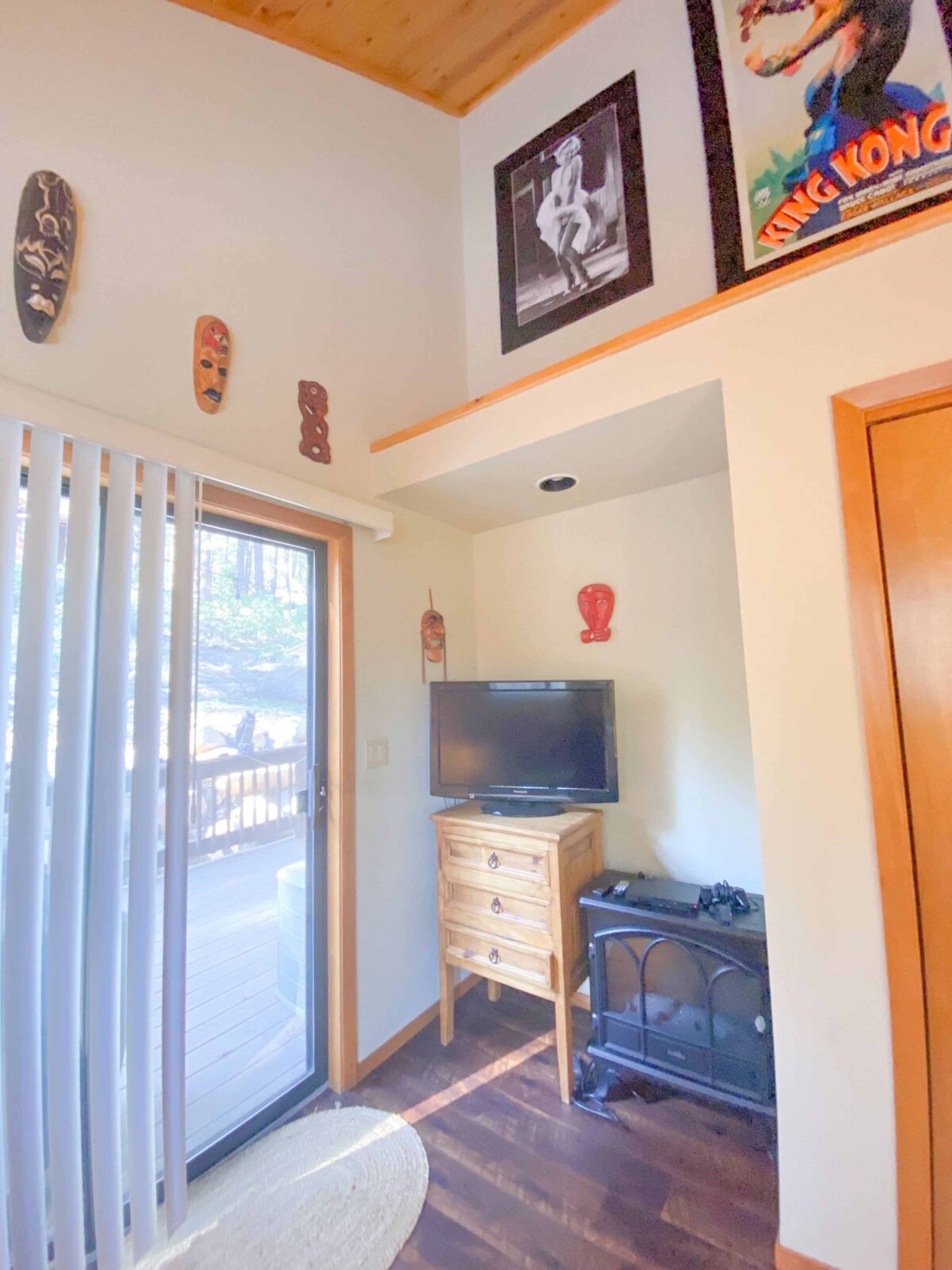 Truckee Getaway Ski/Lake Cabin - Photo 11