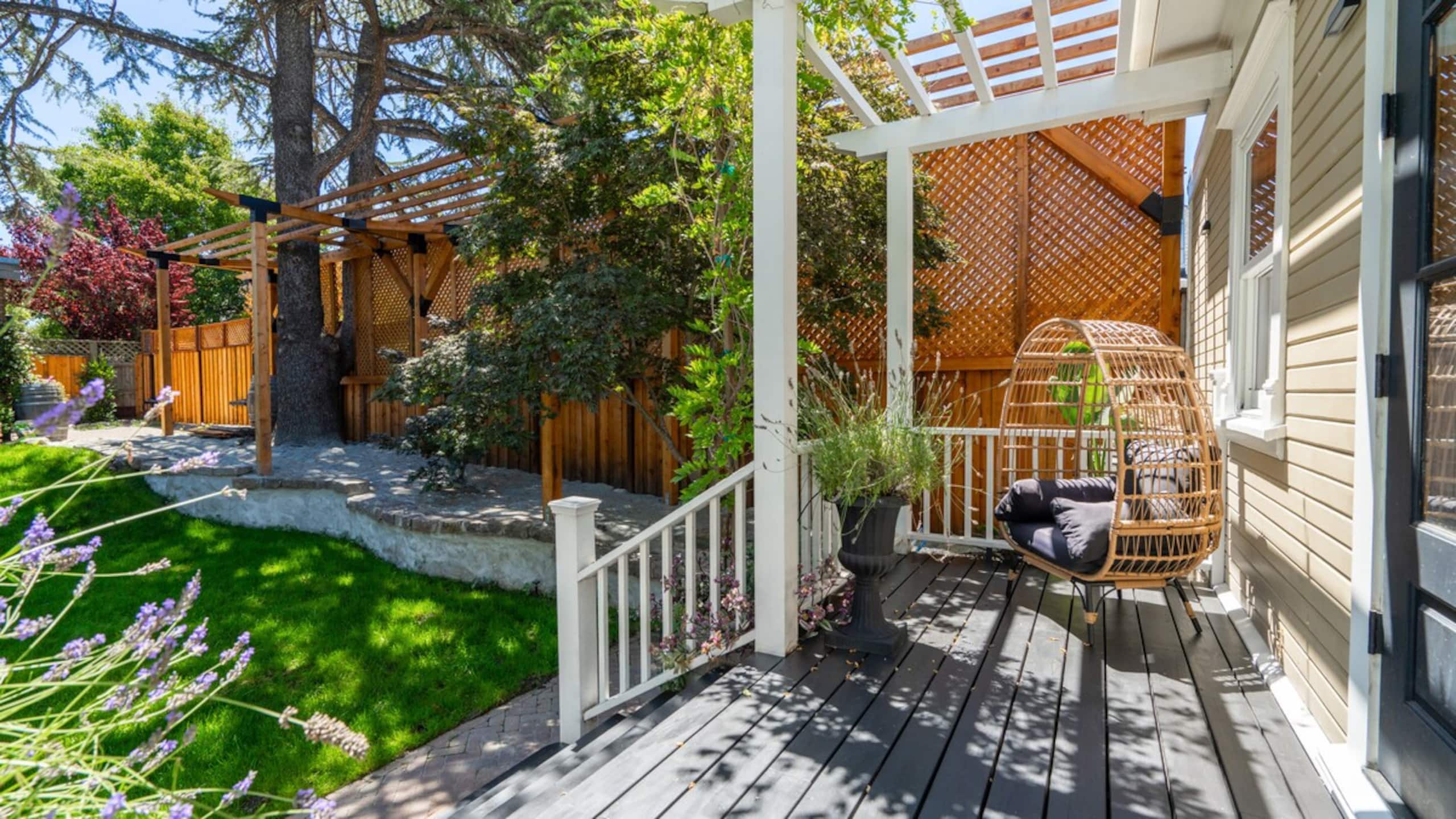 Luxury Victorian in Downtown Petaluma - Photo 41