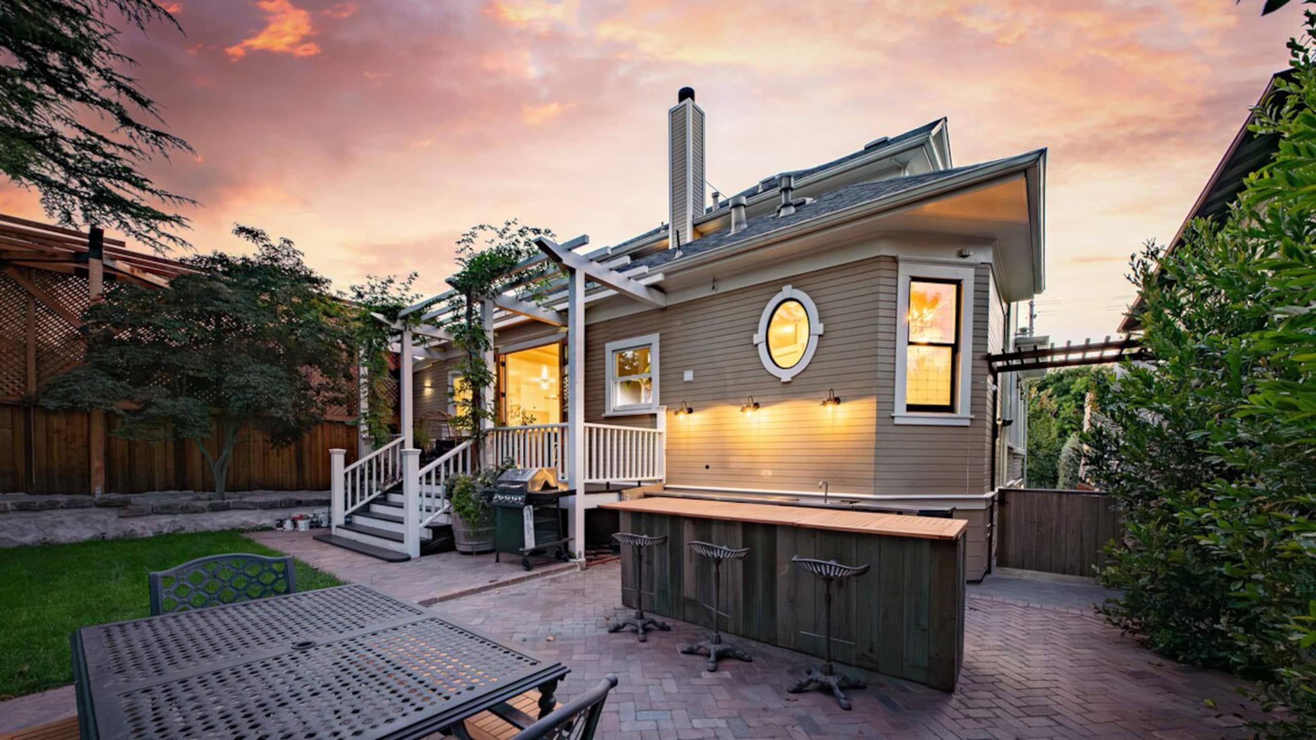 Luxury Victorian in Downtown Petaluma - Photo 48