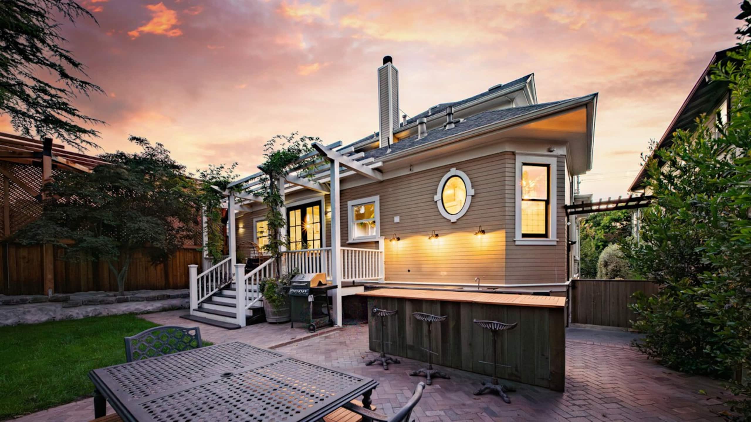 Luxury Victorian in Downtown Petaluma - Photo 49