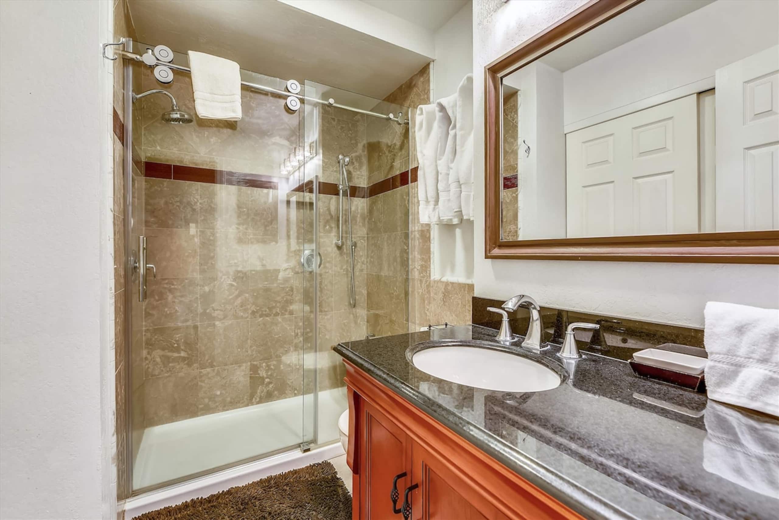 Tahoe City Getaway Condo - Photo 13