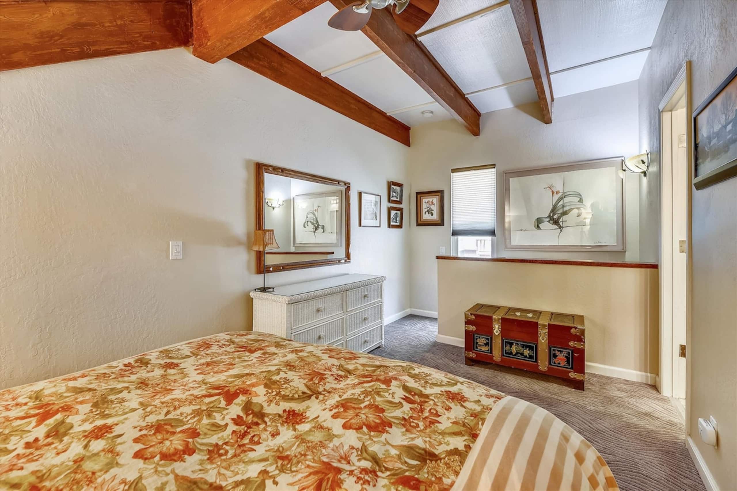 Tahoe City Getaway Condo - Photo 15