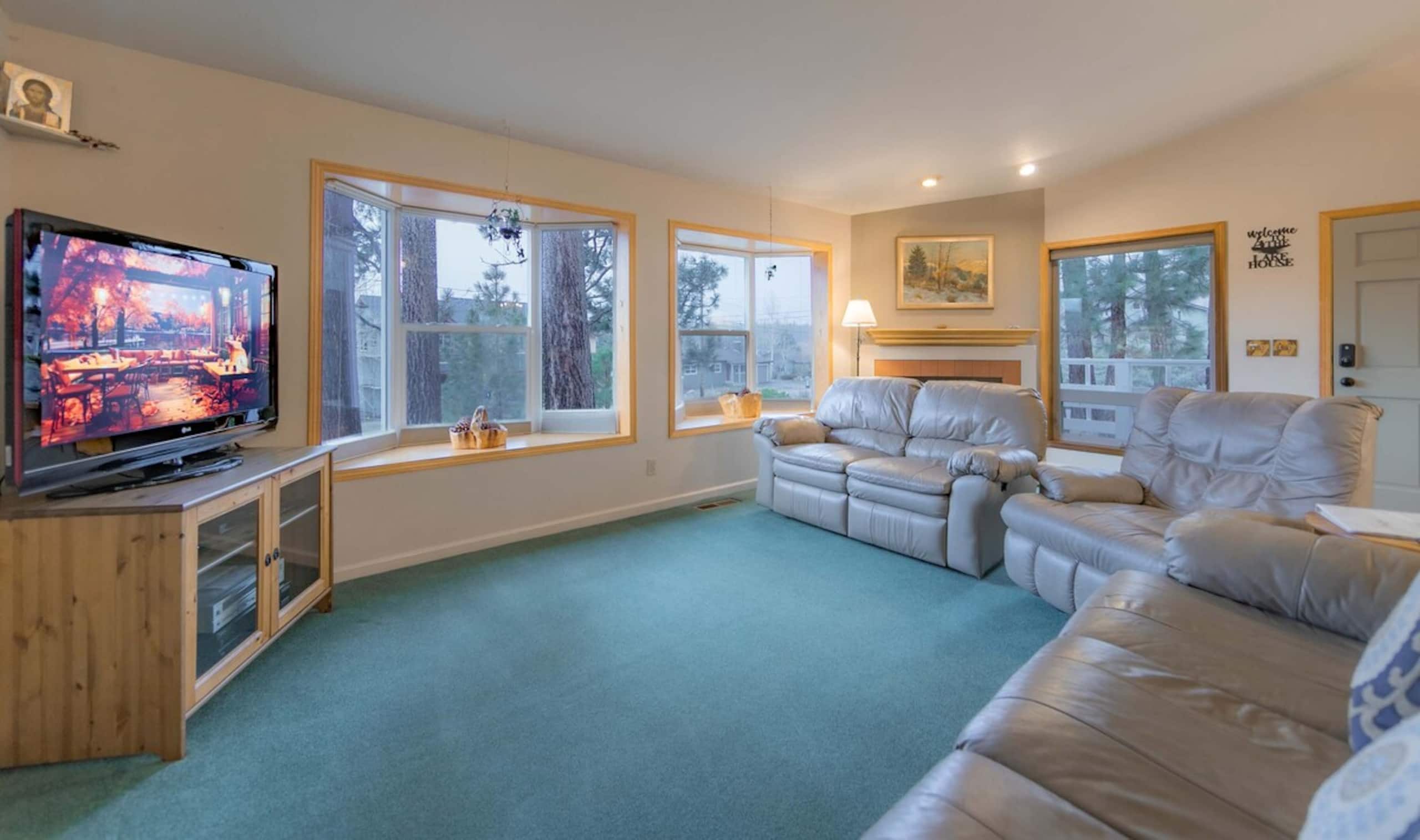 Elk Forest Escape, Economy Family Abode - Photo 21