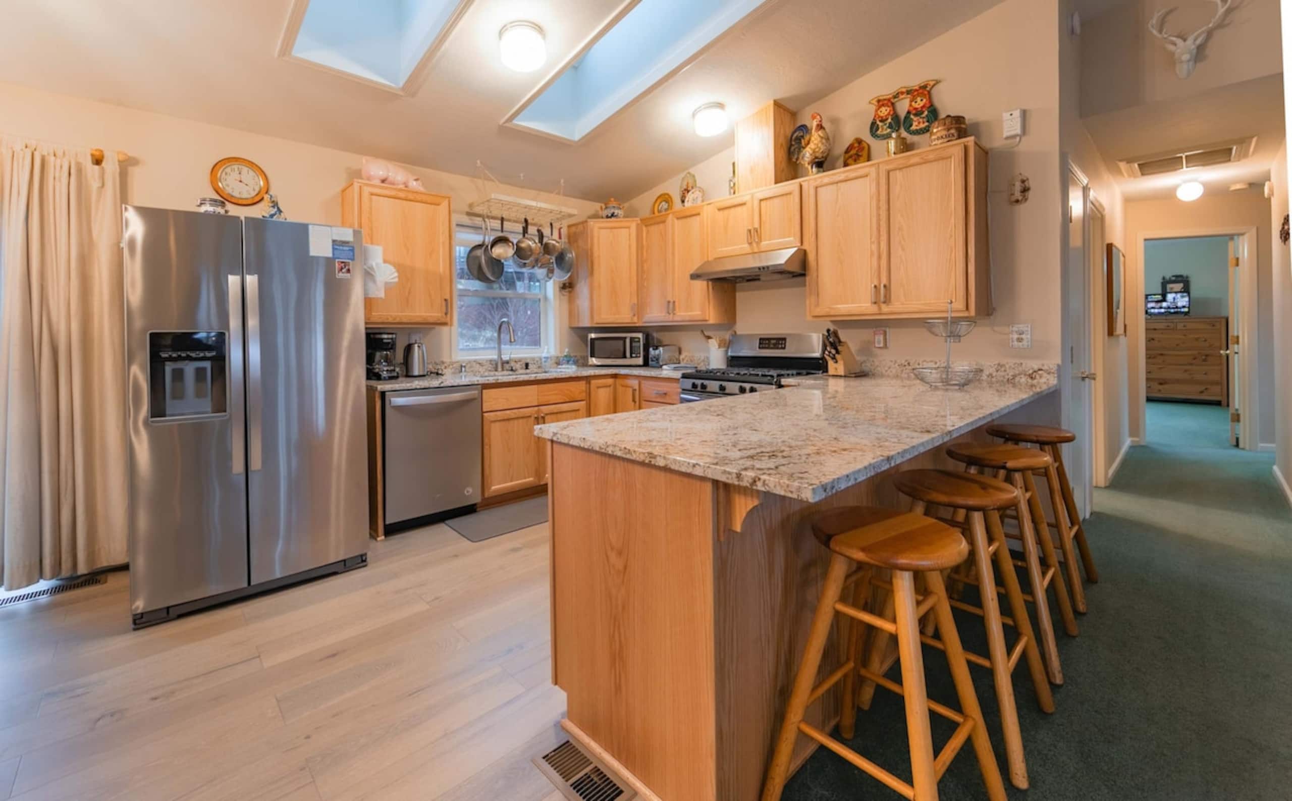 Elk Forest Escape, Economy Family Abode - Photo 16