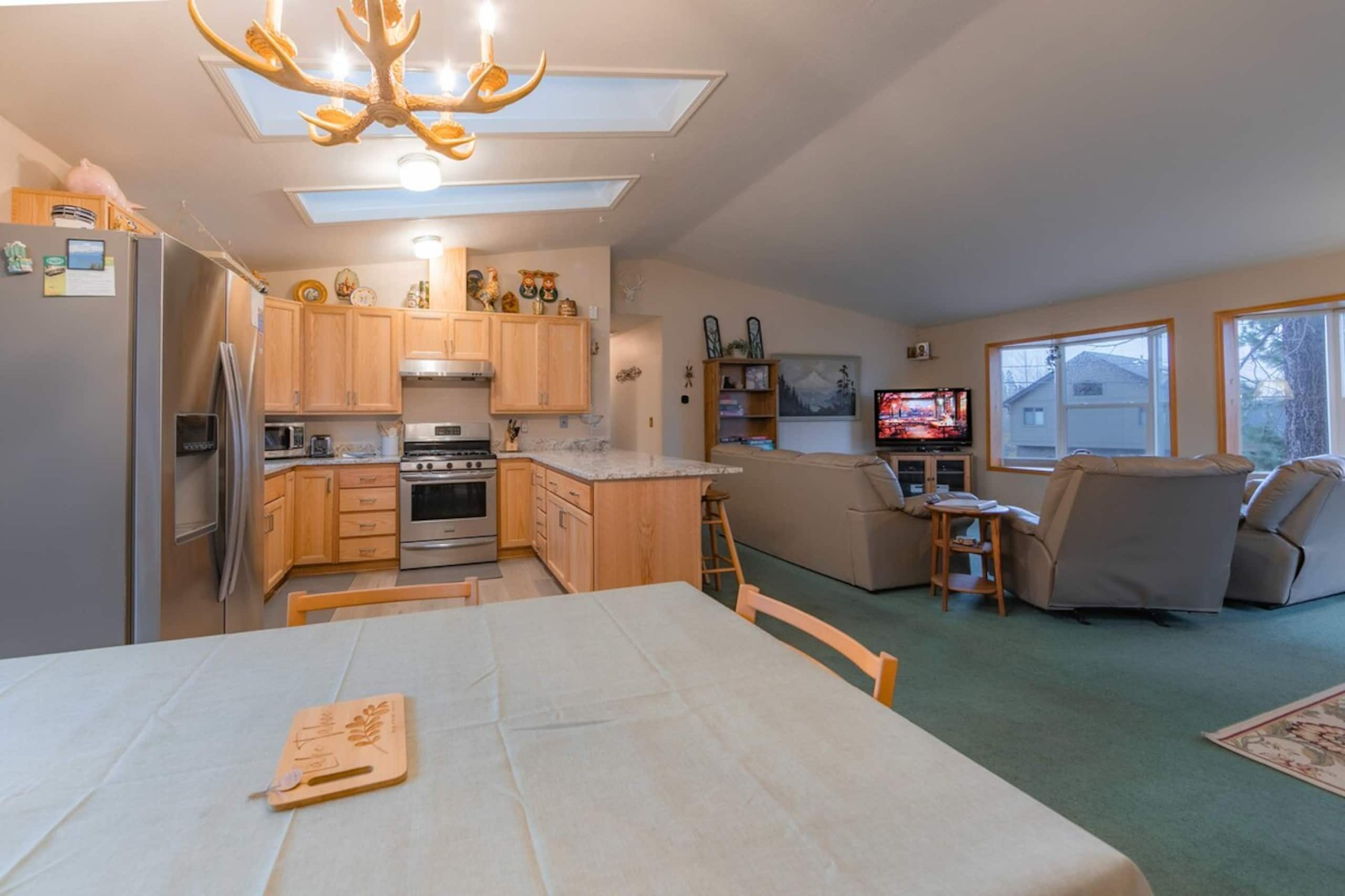 Elk Forest Escape, Economy Family Abode - Photo 29