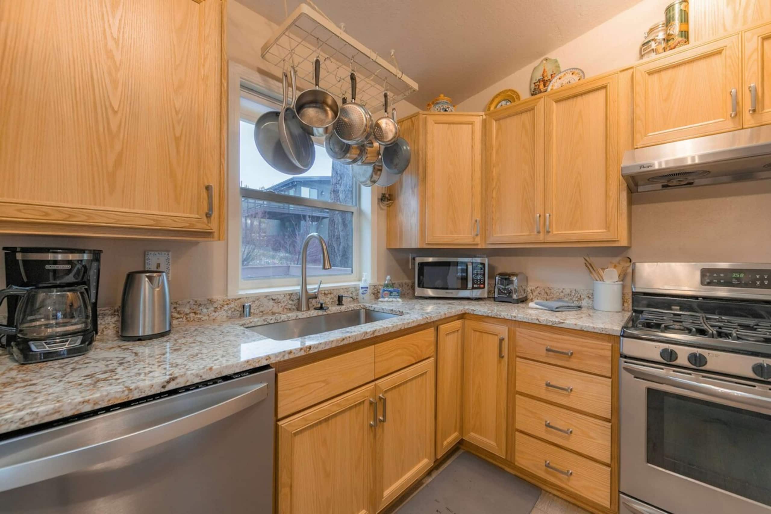 Elk Forest Escape, Economy Family Abode - Photo 24