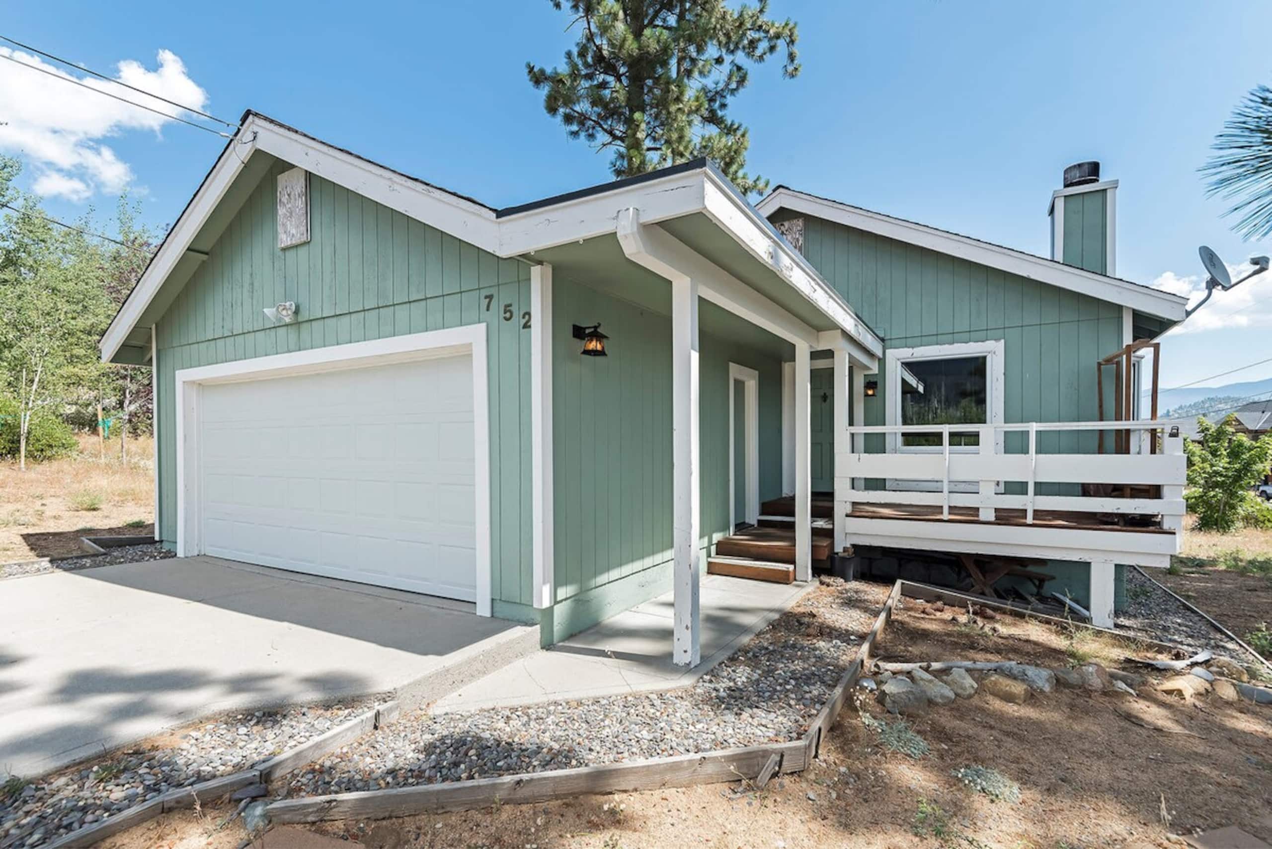 Elk Forest Escape, Economy Family Abode - Photo 37
