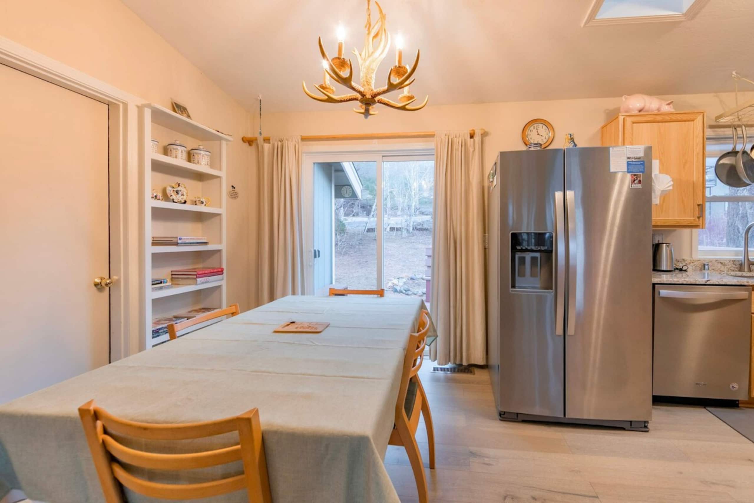 Elk Forest Escape, Economy Family Abode - Photo 32