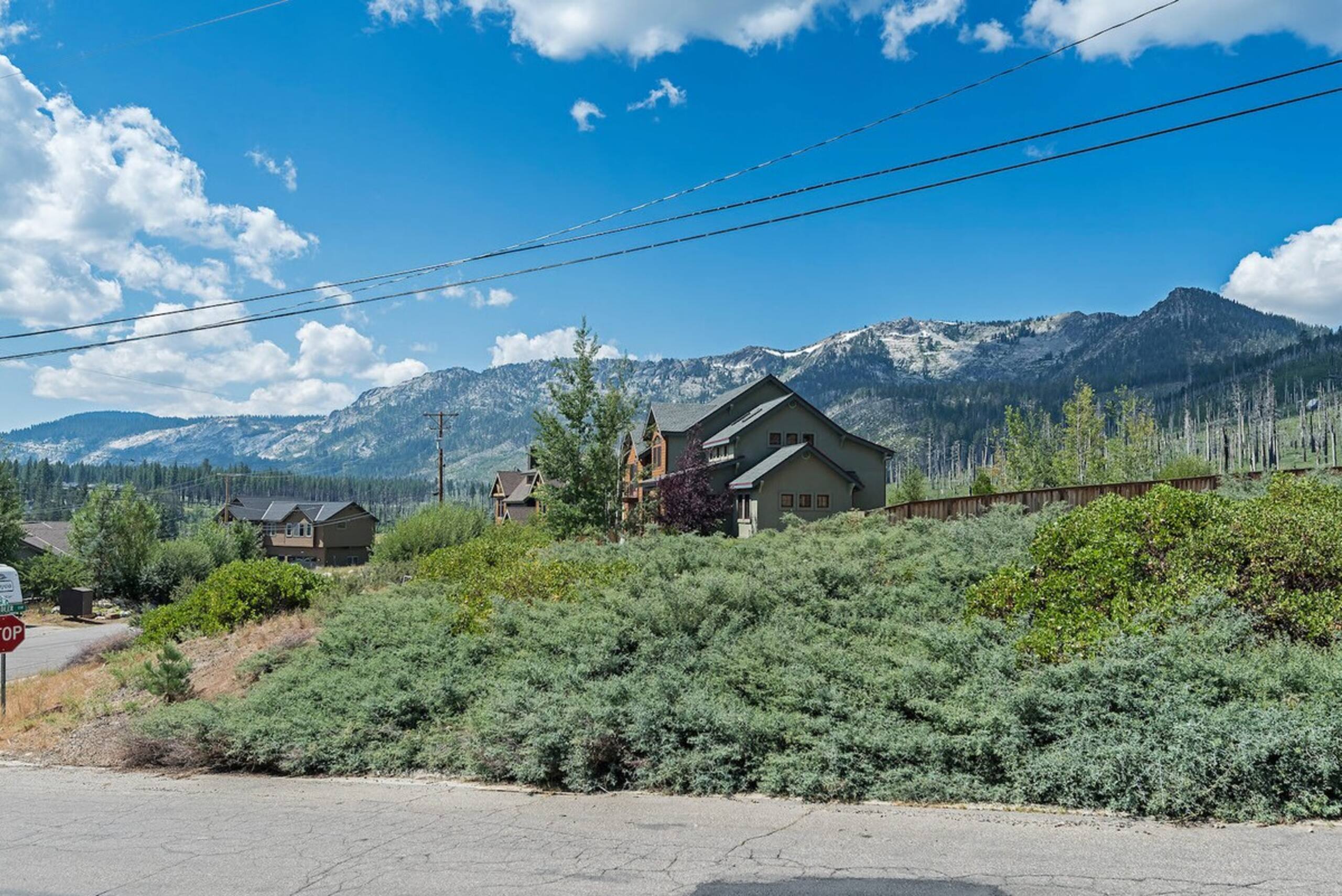 Elk Forest Escape, Economy Family Abode - Photo 48
