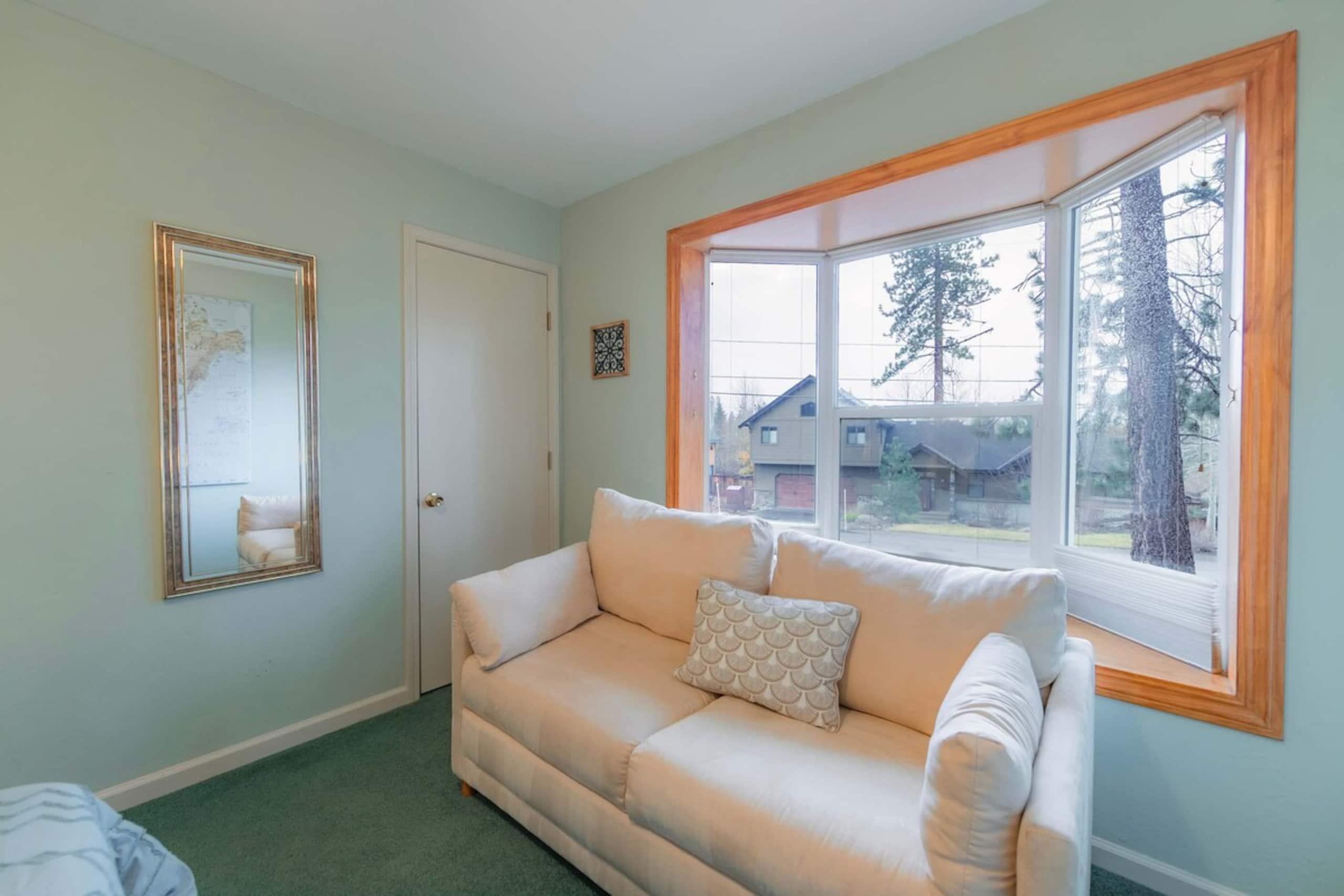 Elk Forest Escape, Economy Family Abode - Photo 36