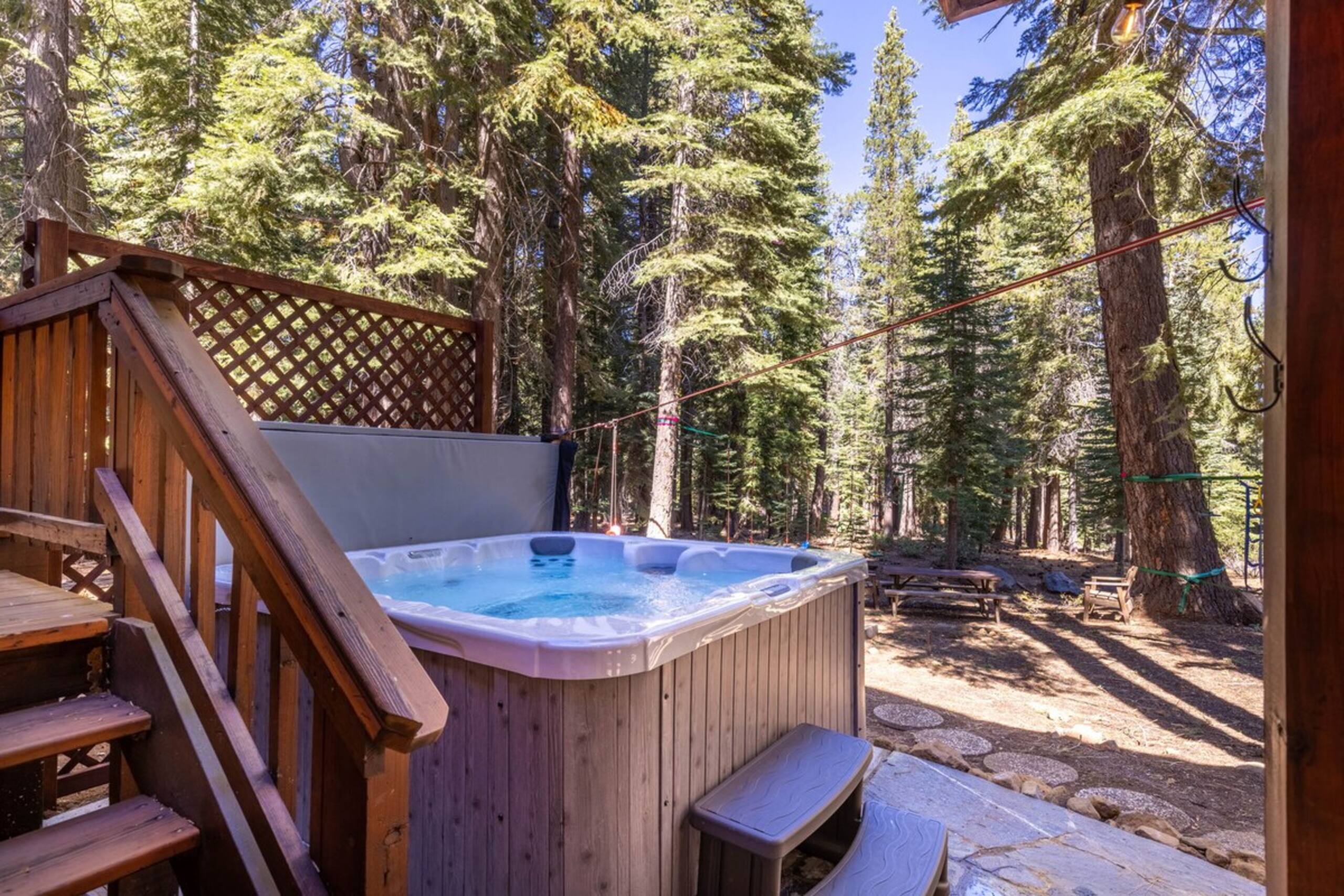 Family Retreat, Bunk Rooms, Games, Hot Tub, Desk - Photo 22
