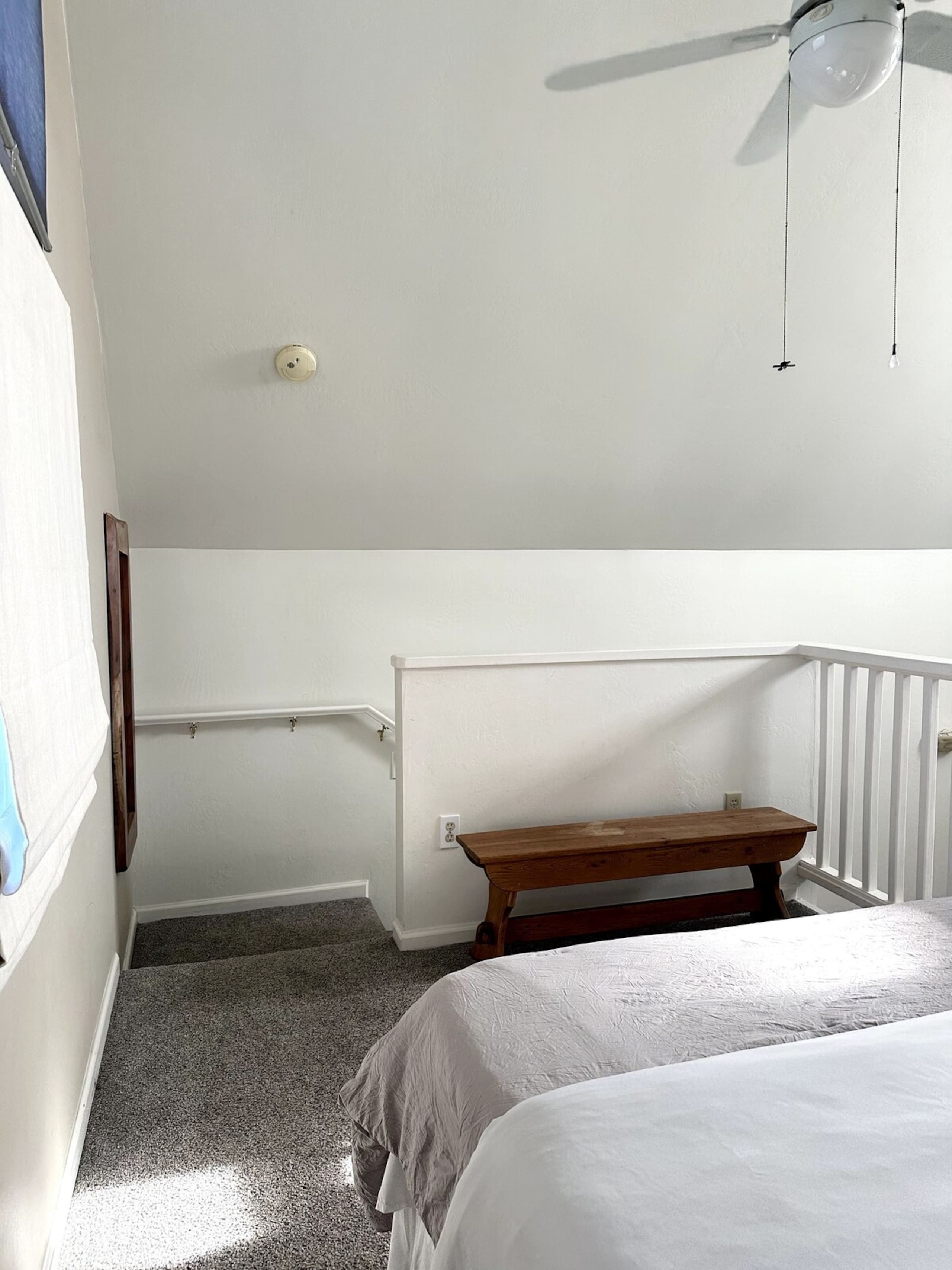 Large Comfy Cottage- Close to Downtown - Photo 16