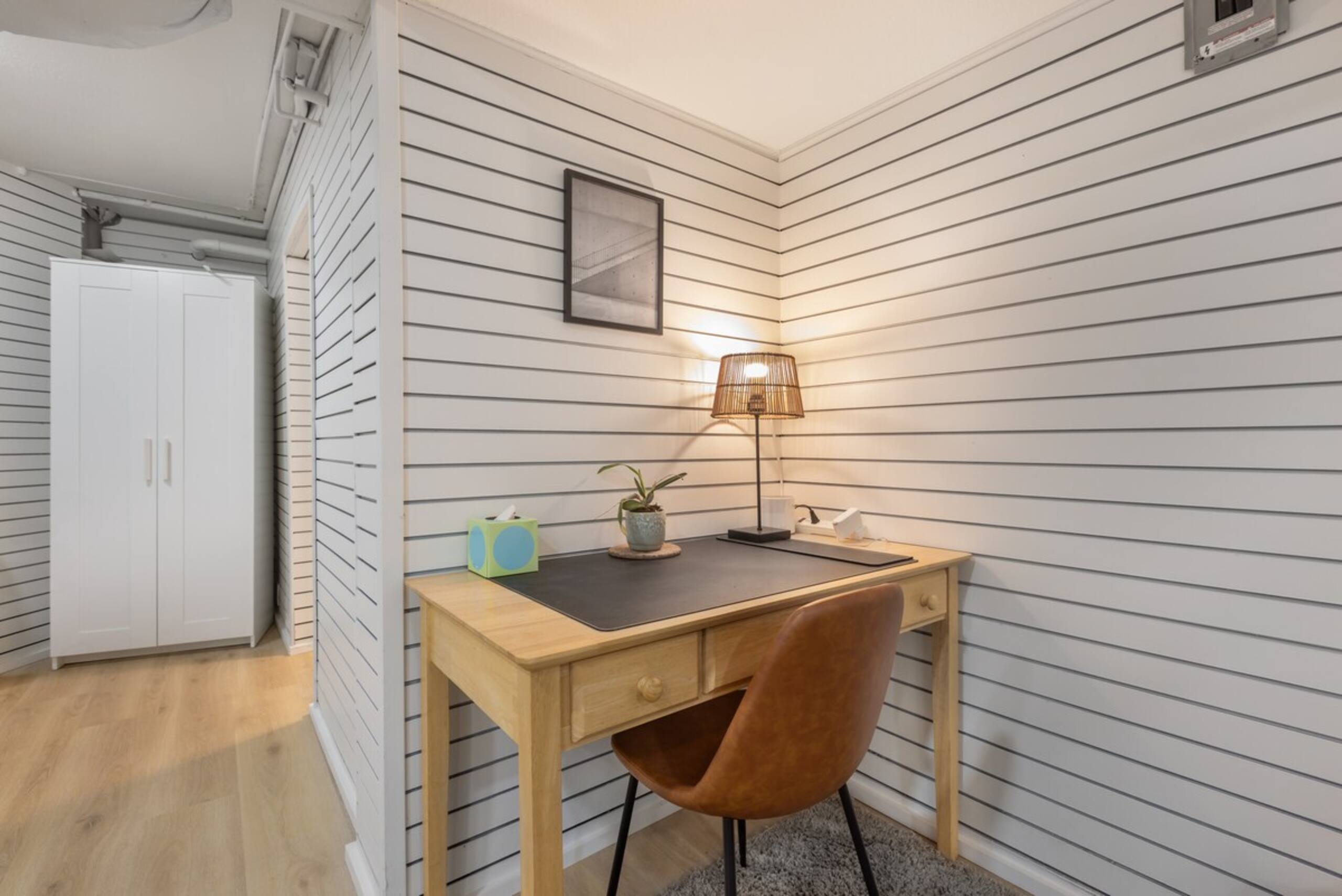 Renovated Large Studio by Claremont/Elmwood - Photo 13