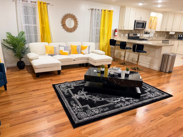 15-20 To Newark Path & Airport | Near Metlife - Livingston, NJ