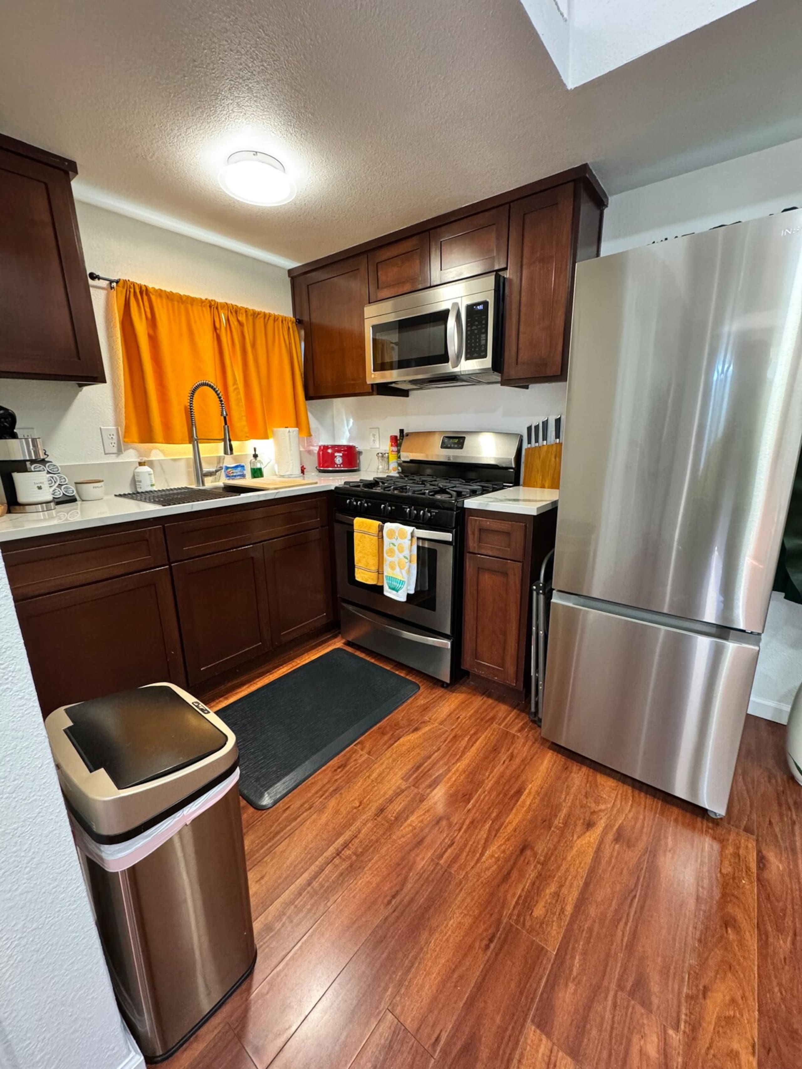 Cozy Tiny Home within a gated Paradise-8mins to DT - Photo 10