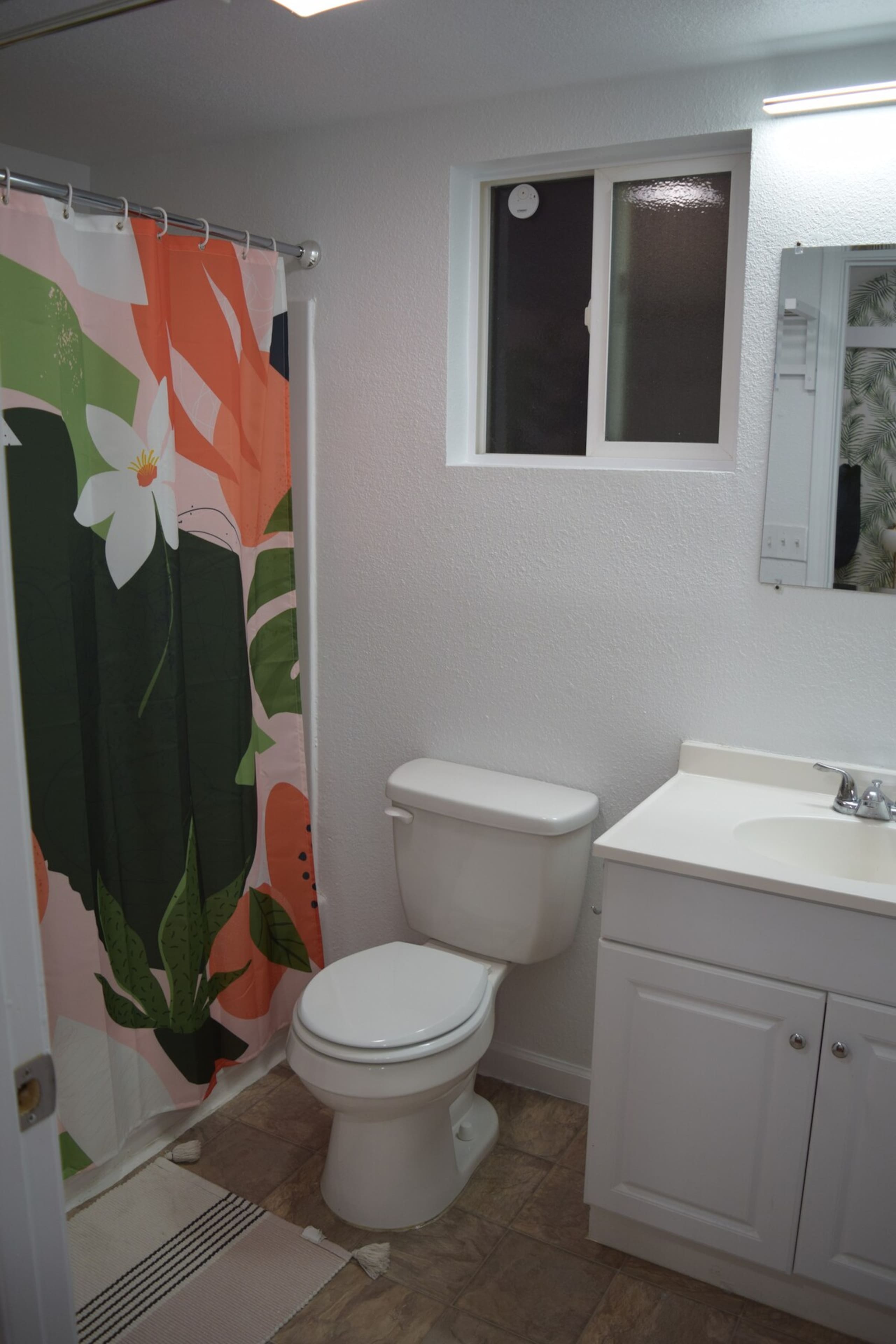Cozy Tiny Home within a gated Paradise-8mins to DT - Photo 20
