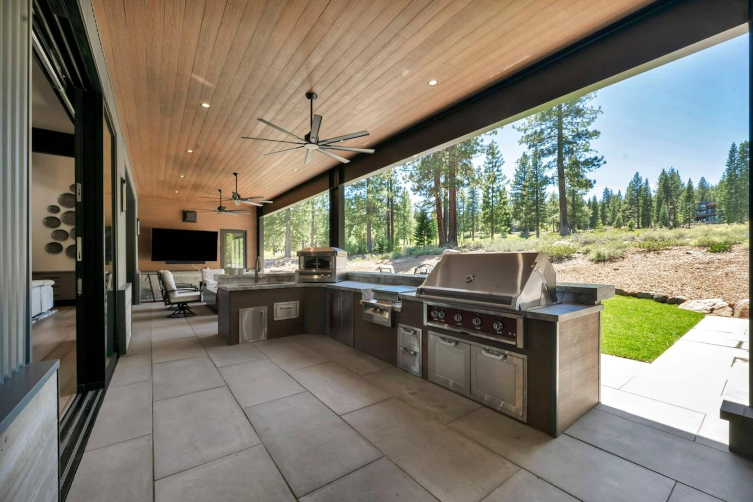 Discover Heavenly Views, a new Mountain Modern Est - Photo 58