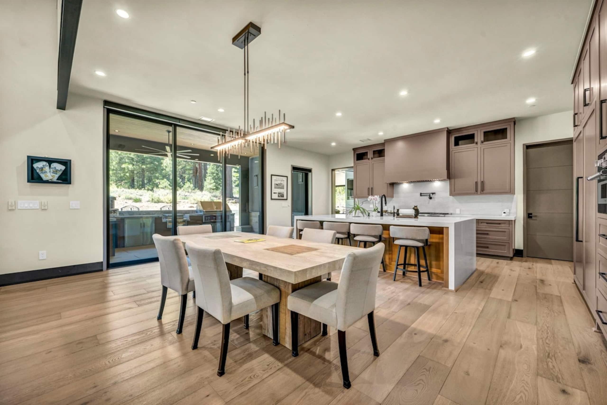 Discover Heavenly Views, a new Mountain Modern Est - Photo 13