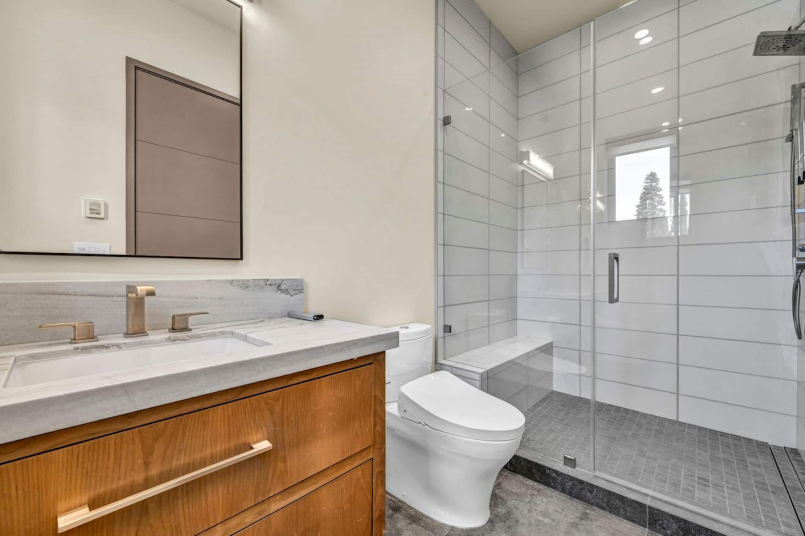 Discover Heavenly Views, a new Mountain Modern Est - Photo 40