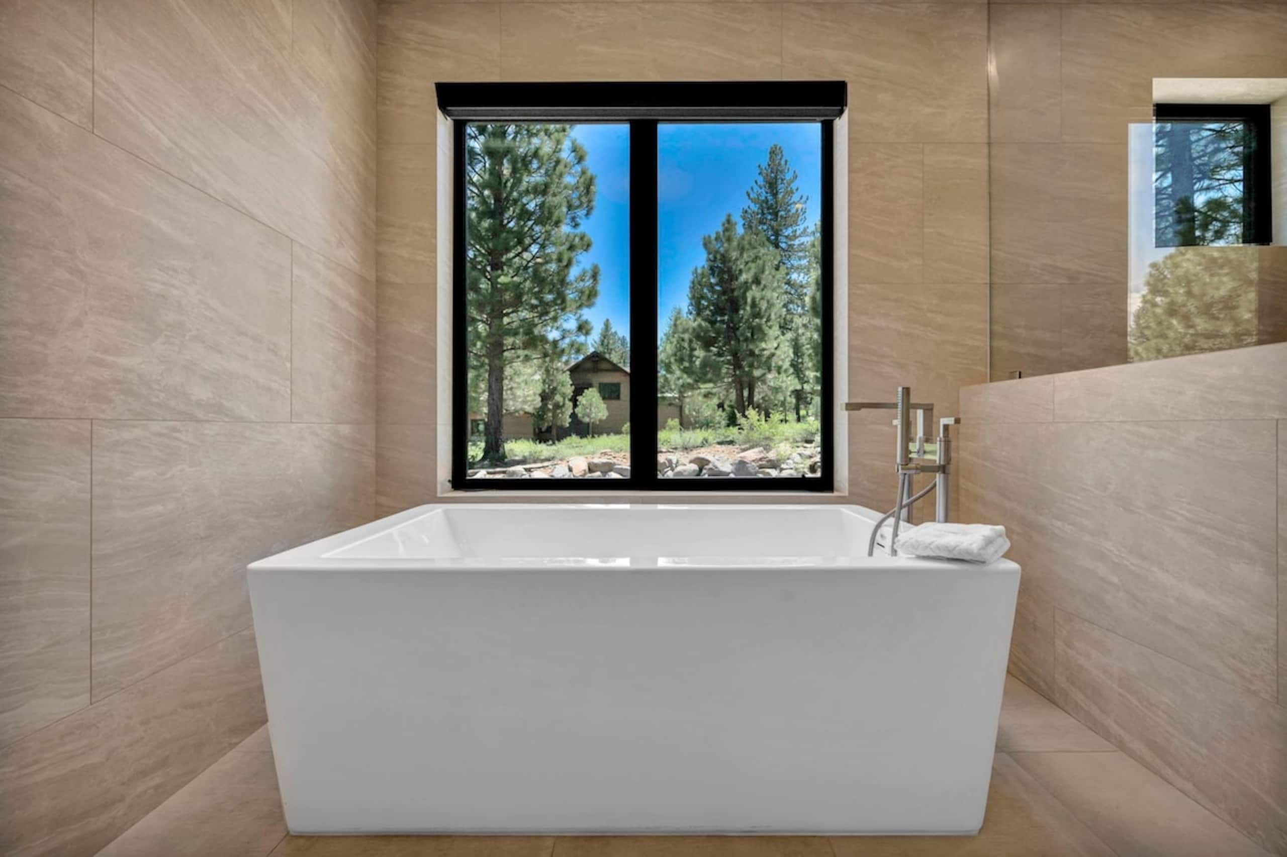 Discover Heavenly Views, a new Mountain Modern Est - Photo 31