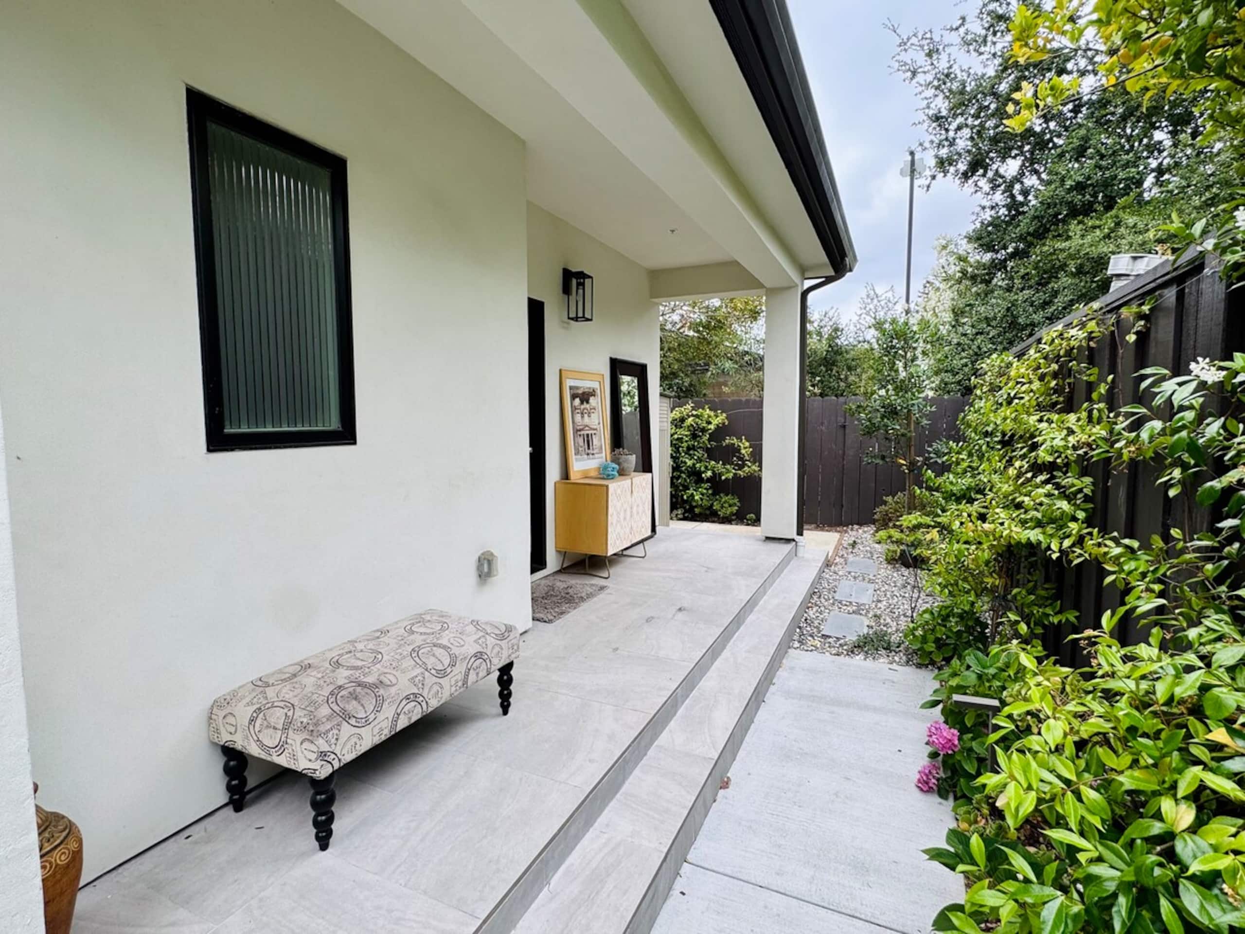 Adorable 1-bed independent guesthouse in Palo Alto - Photo 13