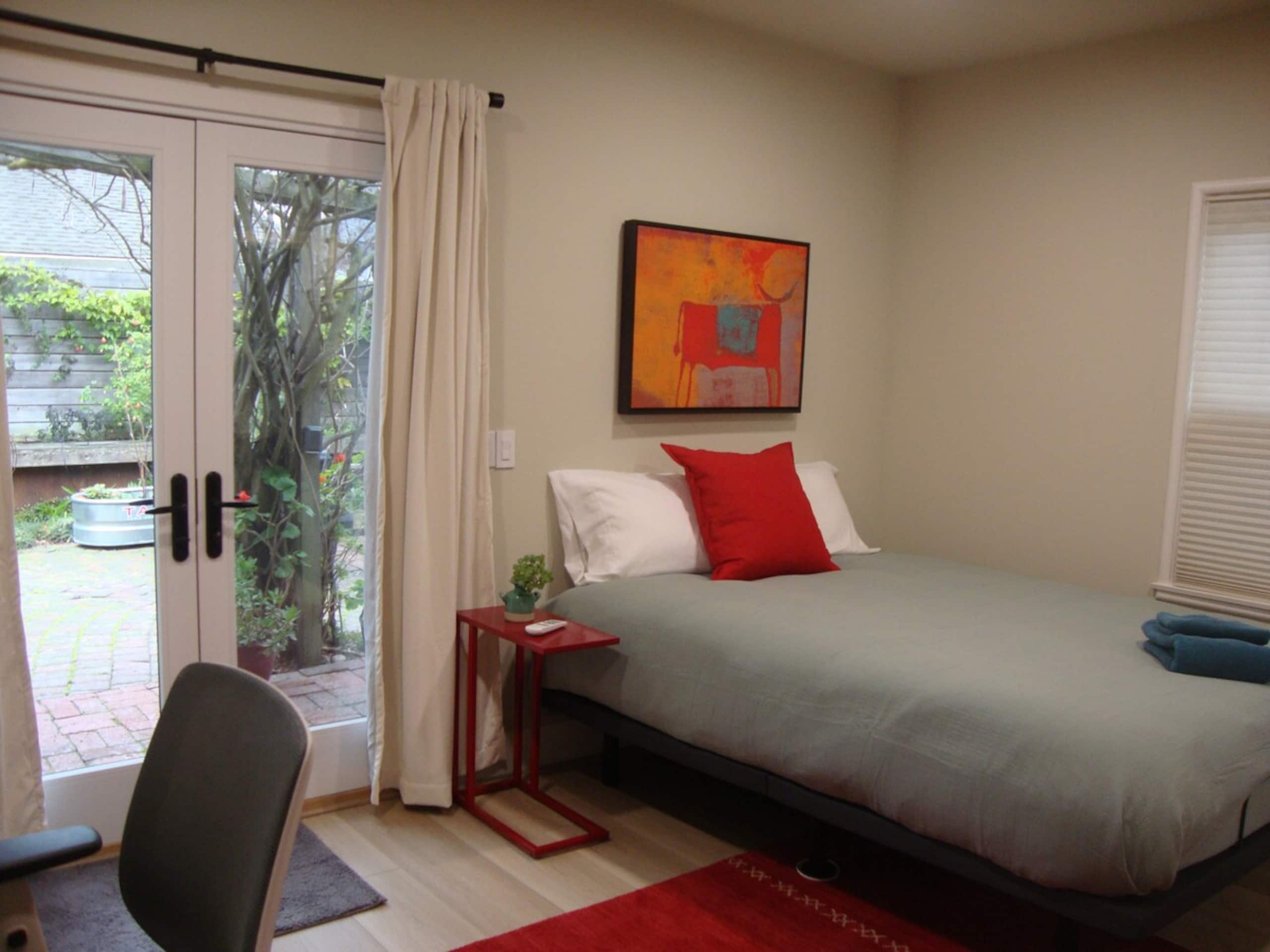 Modern Studio 10-min drive to Stanford U./Hospital - Photo 7