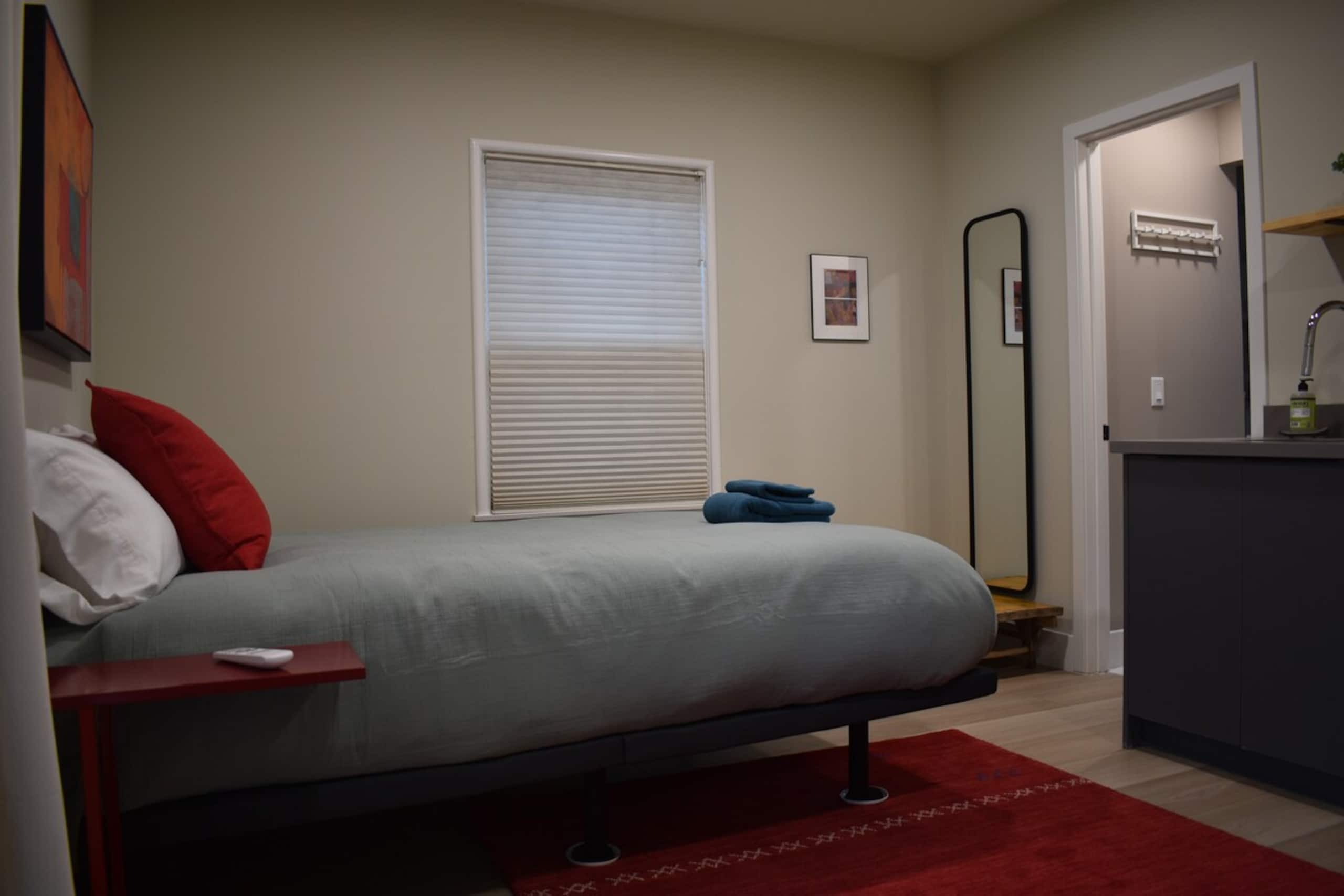 Modern Studio 10-min drive to Stanford U./Hospital - Photo 10