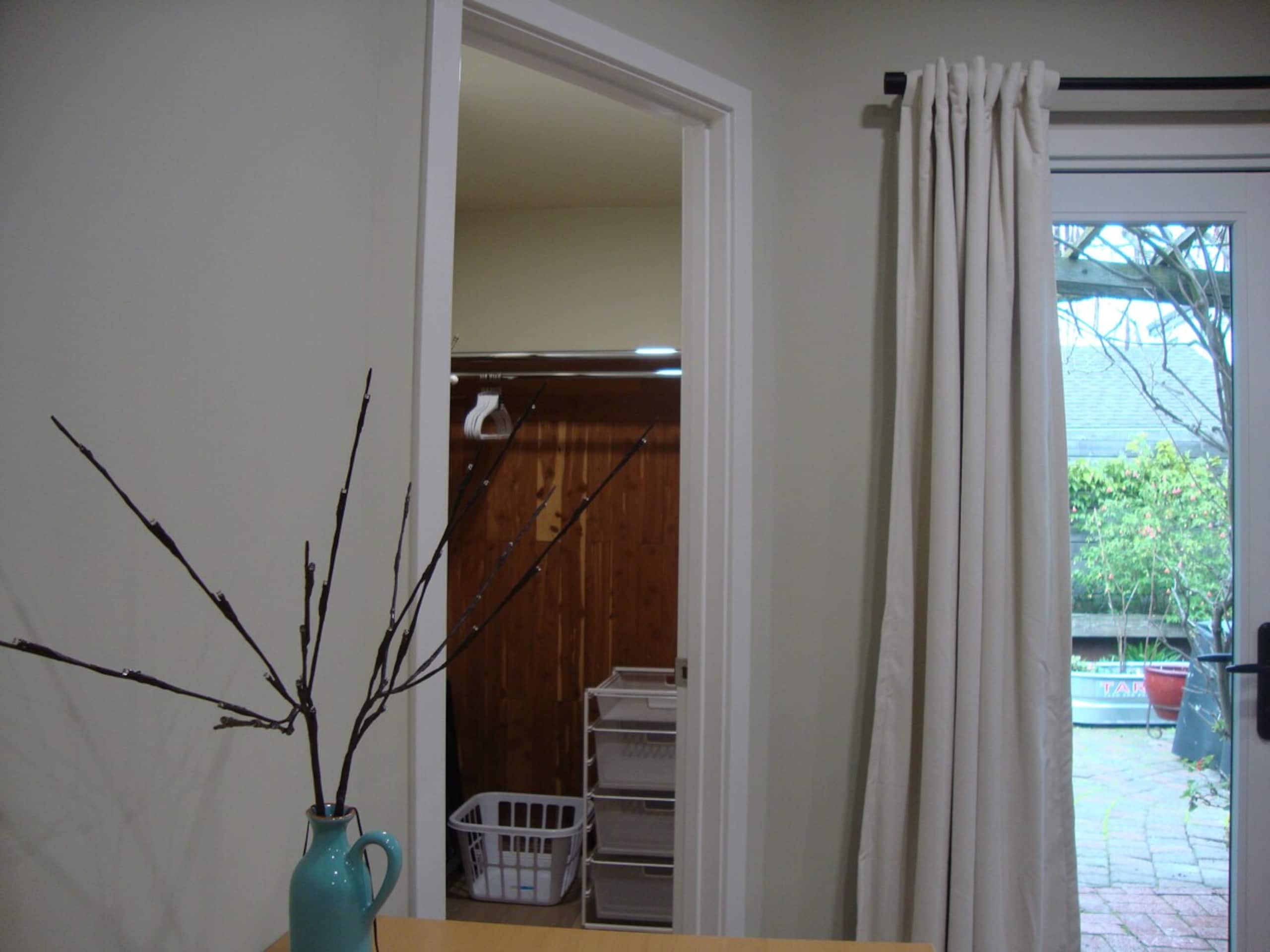 Modern Studio 10-min drive to Stanford U./Hospital - Photo 32