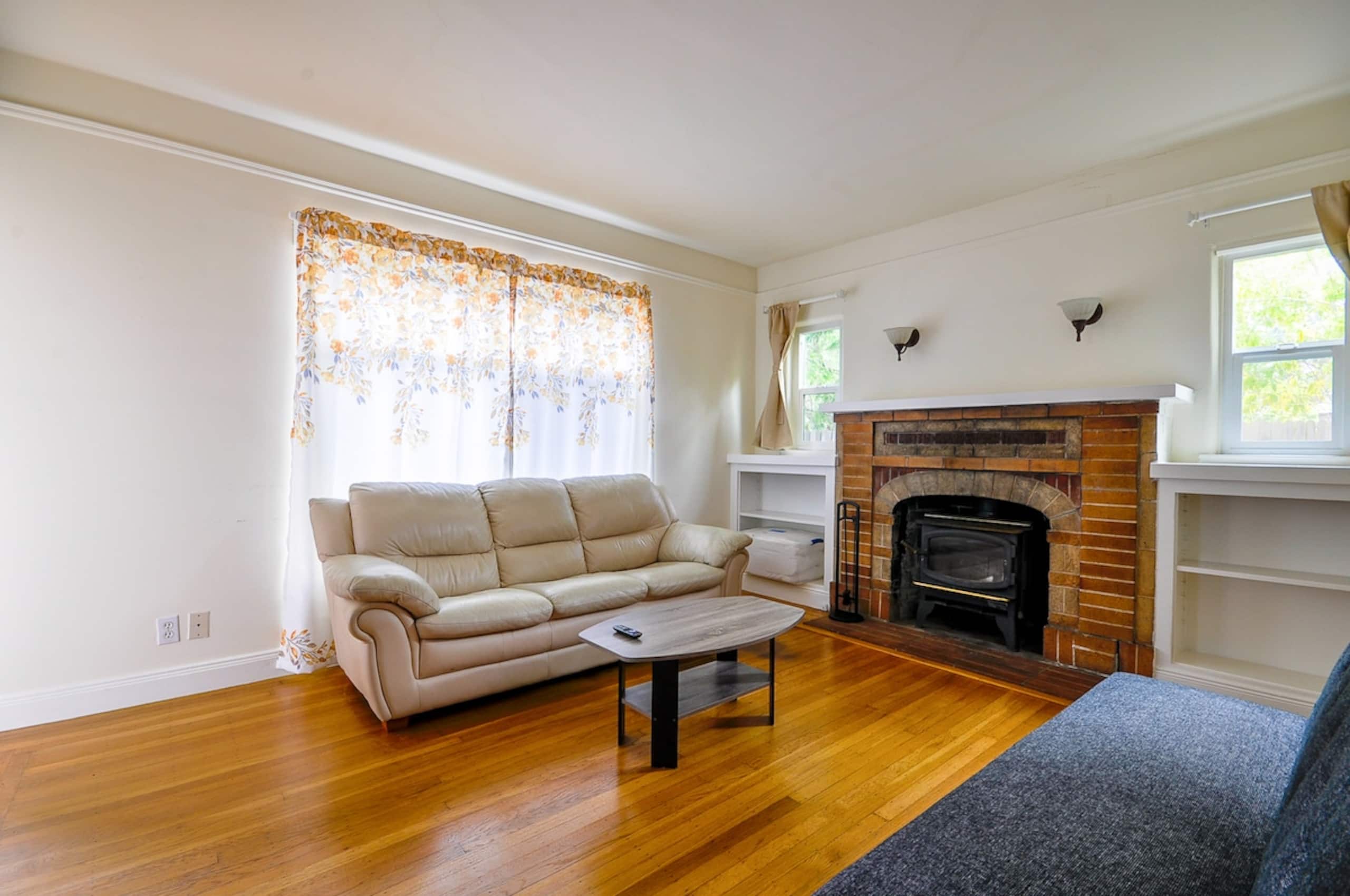 Cozy Palo Alto Cottage Near Stanford - Photo 2