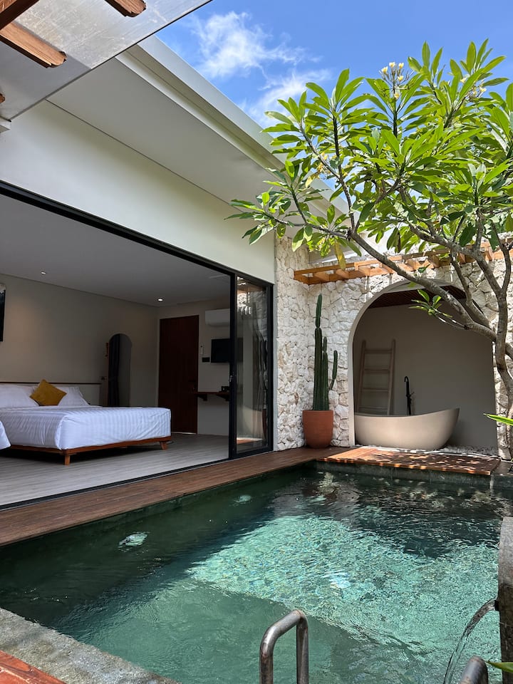 Arkanala- 1br Private Pool Balinese Villa In Jogja - Yogyakarta