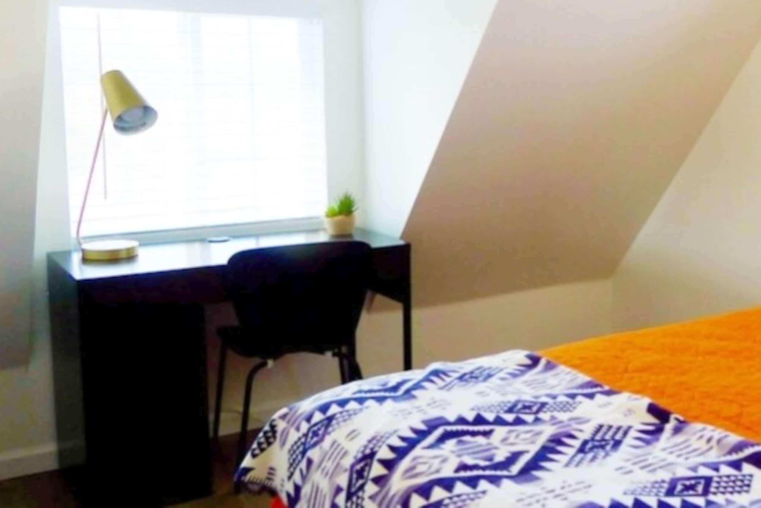 Brighton Beach Cottage, One Bedroom plus Loft - Photo 12