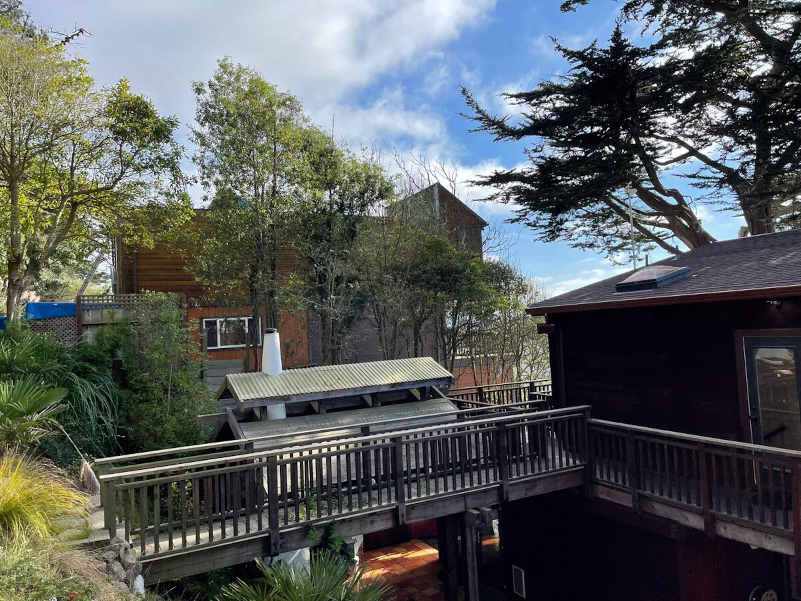 Stylish 3BR Pacifica Home, Stunning Ocean View - Photo 53