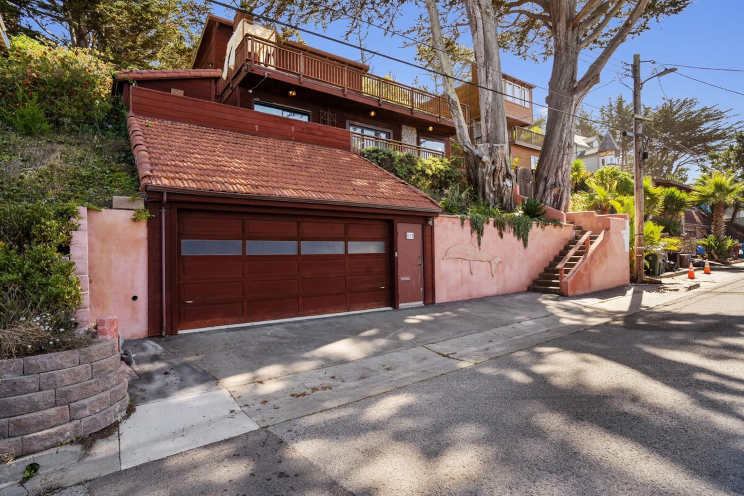 Stylish 3BR Pacifica Home, Stunning Ocean View - Photo 71