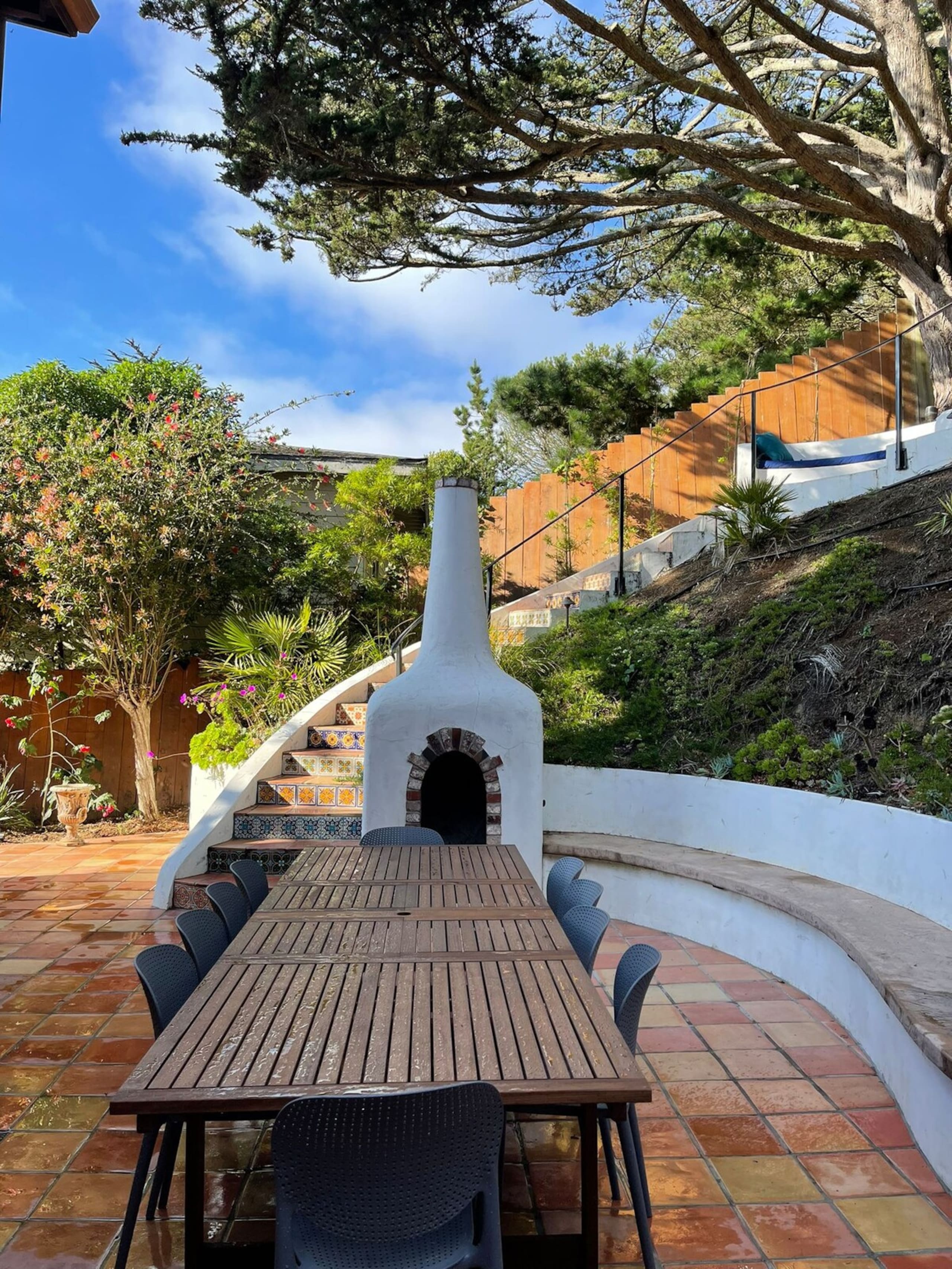 Stylish 3BR Pacifica Home, Stunning Ocean View - Photo 49