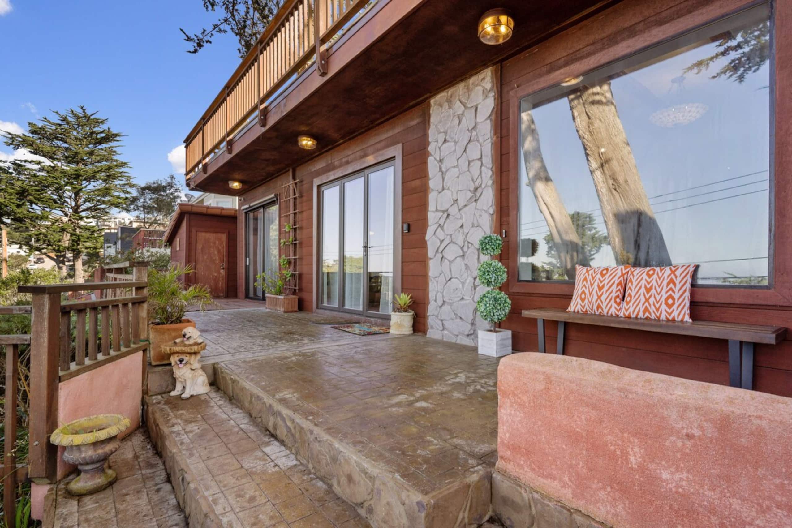 Stylish 3BR Pacifica Home, Stunning Ocean View - Photo 63