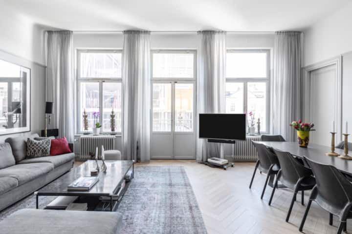 Exklusiv Lägenhet Mitt I ÖStermalm - Stockholm