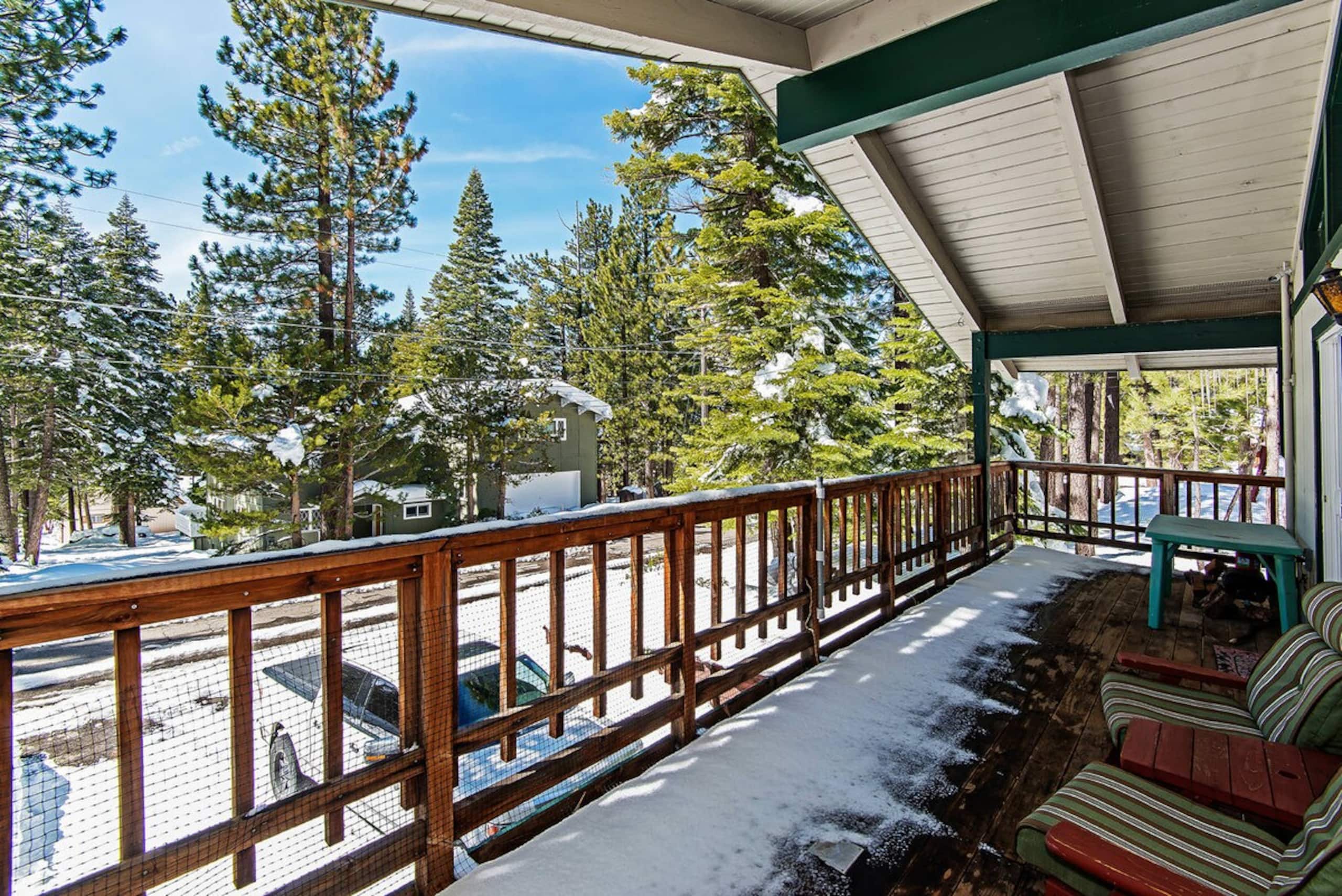 Cherry Hills Cabin - Sleeps 6, No Pets, Family Fun - Photo 27