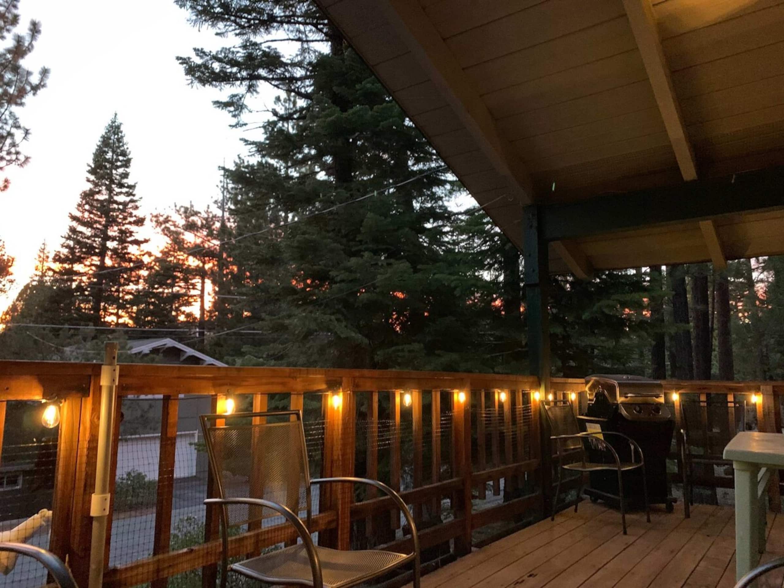 Cherry Hills Cabin - Sleeps 6, No Pets, Family Fun - Photo 5