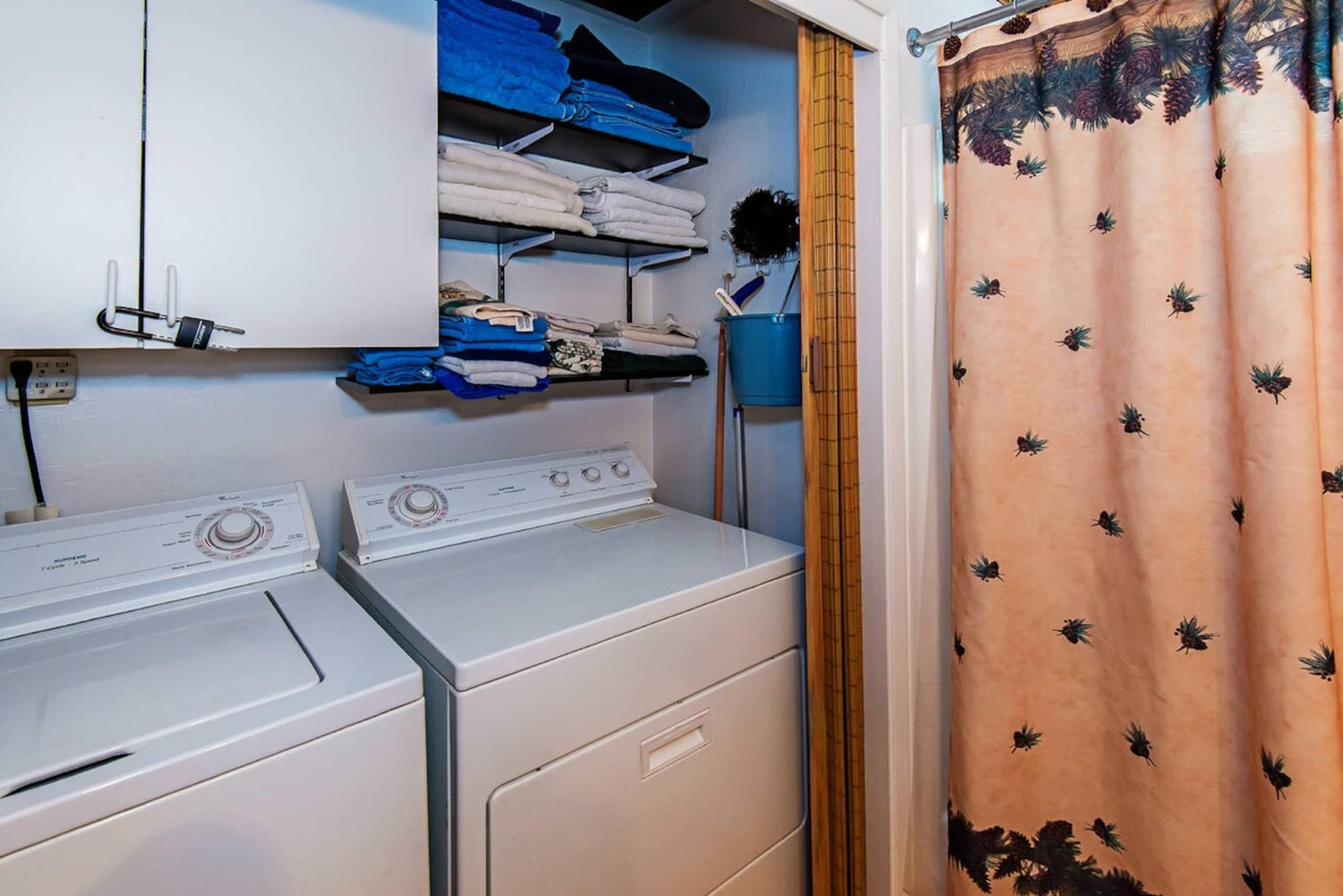 Cherry Hills Cabin - Sleeps 6, No Pets, Family Fun - Photo 17