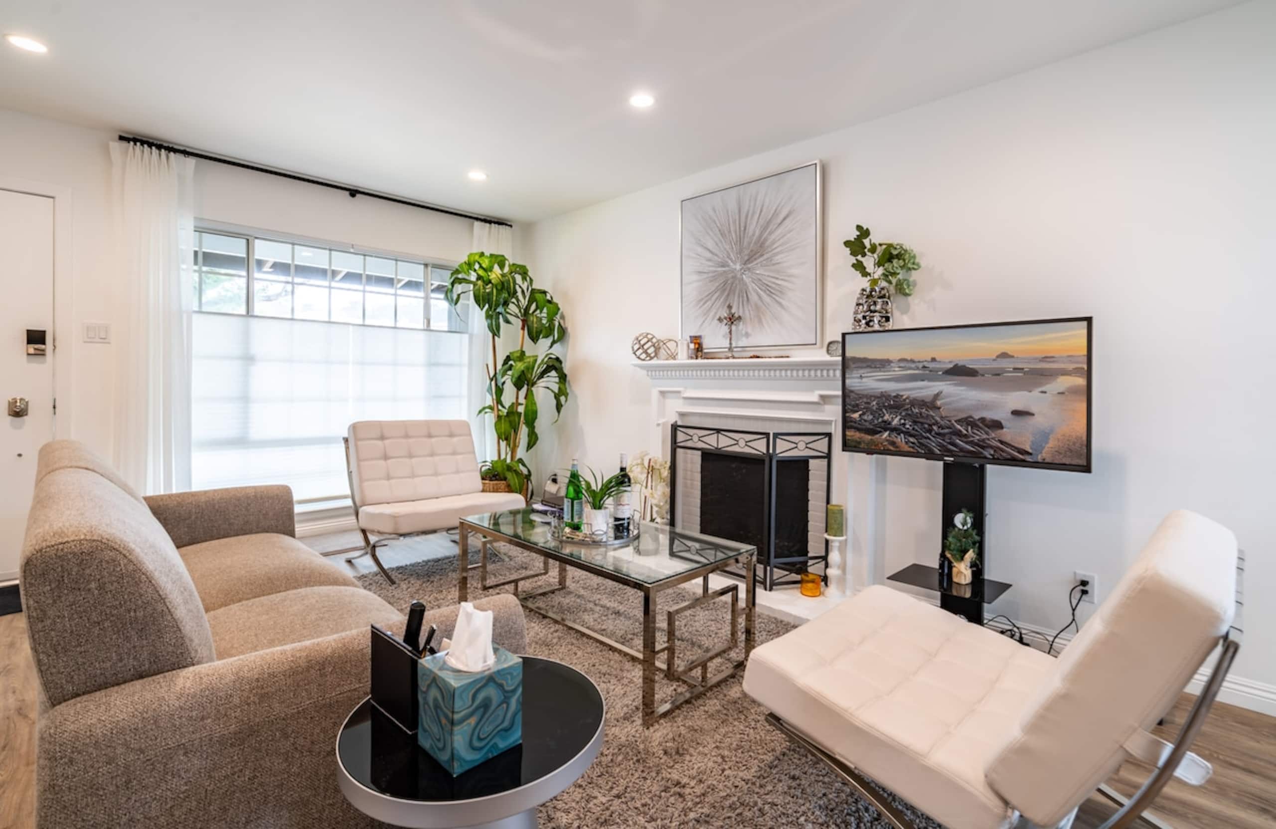 Cozy Home in South San Francisco - Photo 2