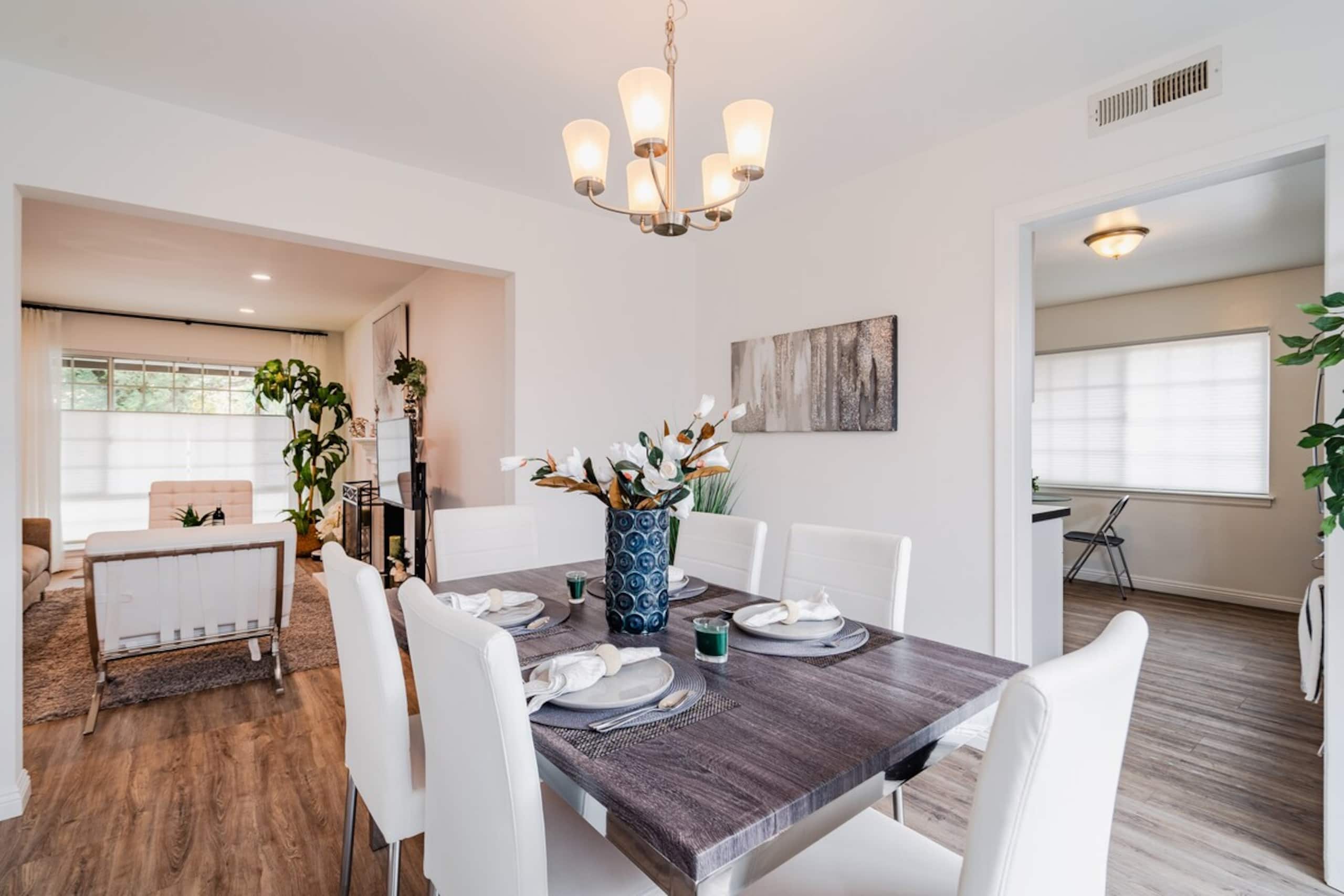 Cozy Home in South San Francisco - Photo 10