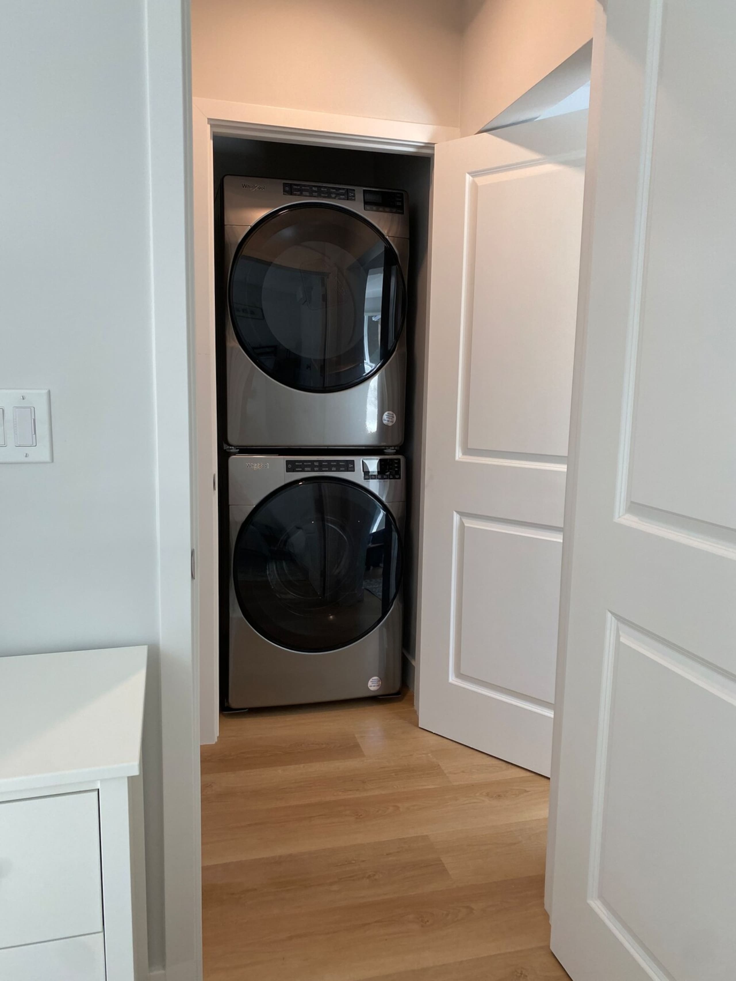 Palo Alto - Quiet & Comfortable Apartment, Parking - Photo 18