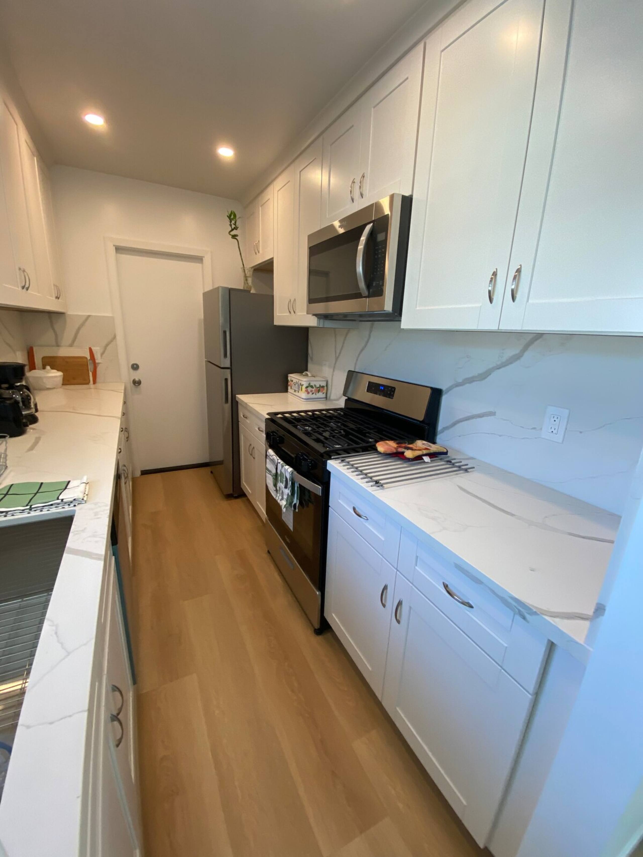 Palo Alto - Quiet & Comfortable Apartment, Parking - Photo 17