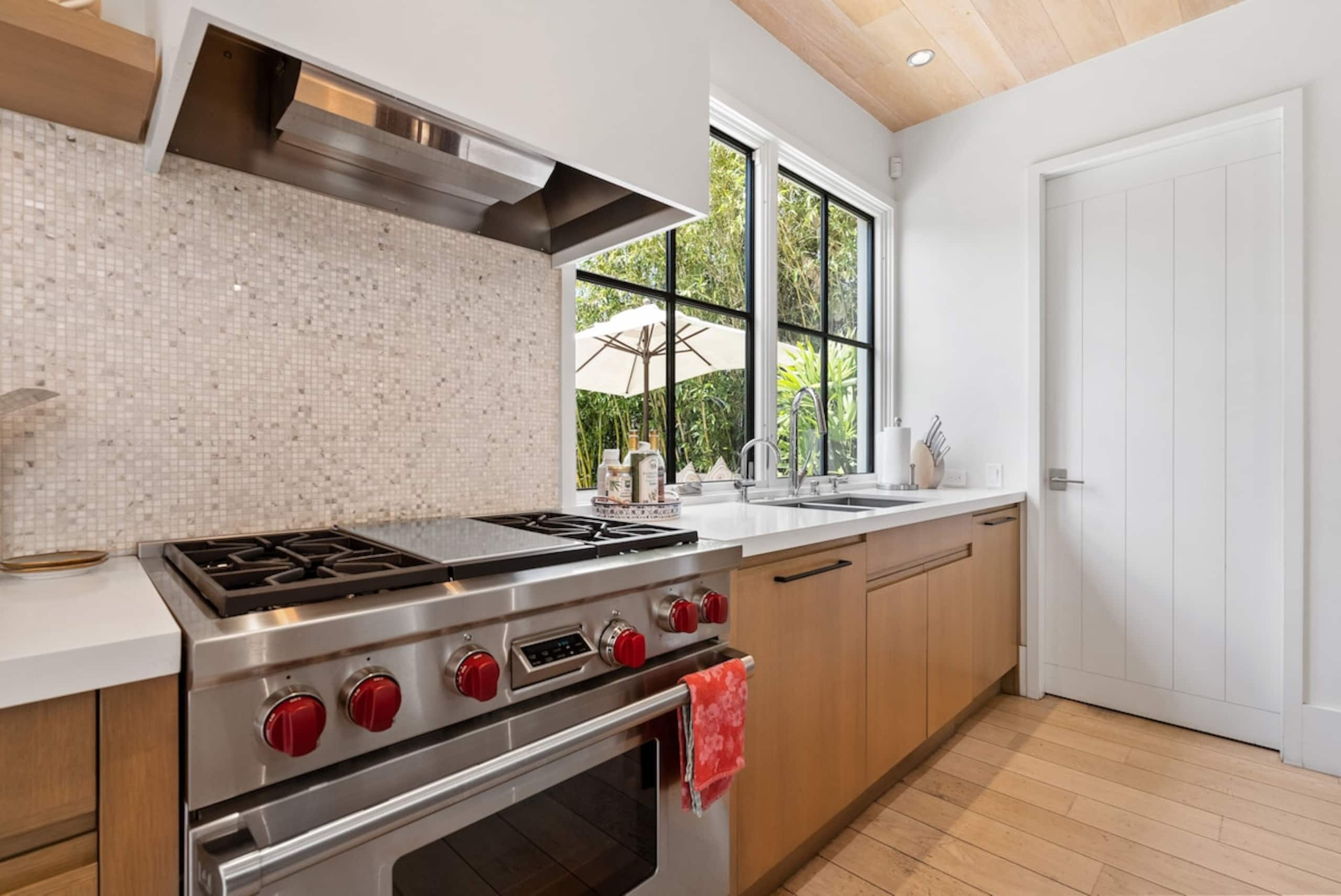 Modern Architectural Oasis in Menlo Park - Photo 8