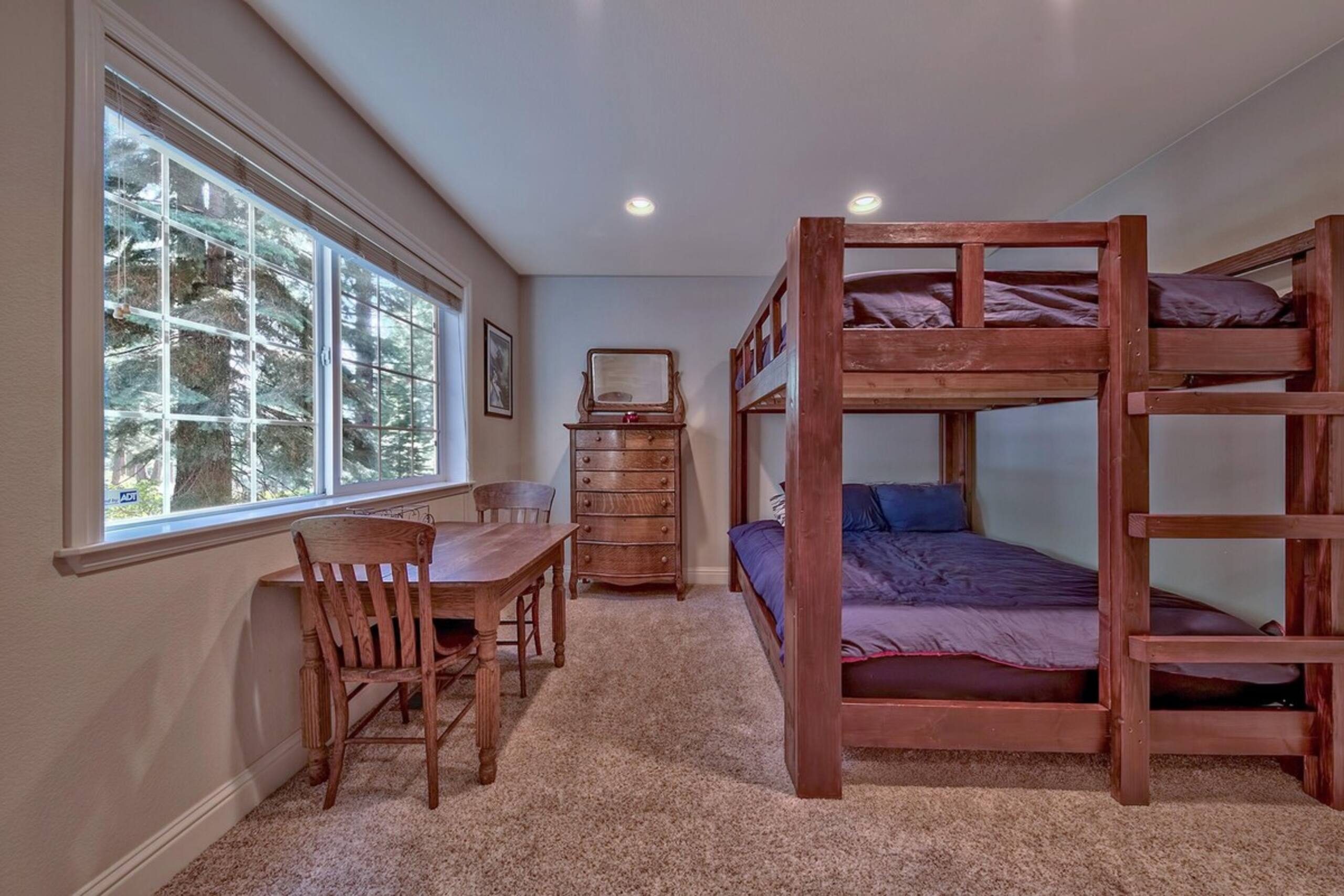 Where Eagles Fly, Hot Tub, Pets ok, great spot - Photo 16