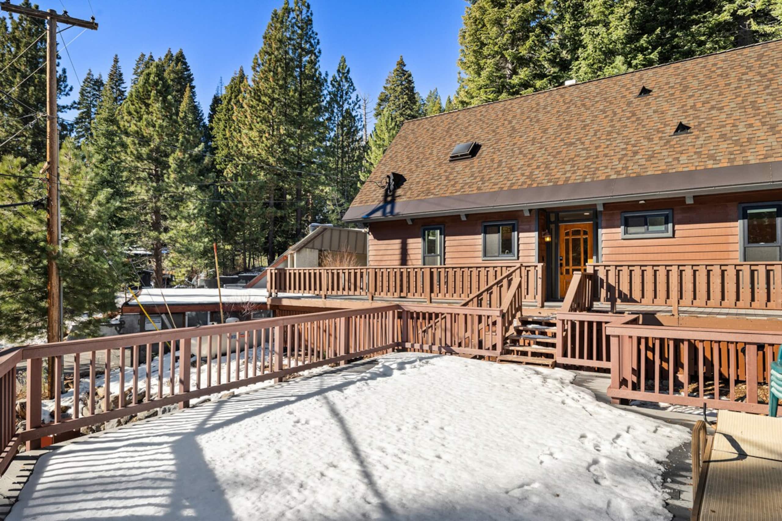 Tahoe Summer Dog Friendly Home in Olympic Valley - Photo 22