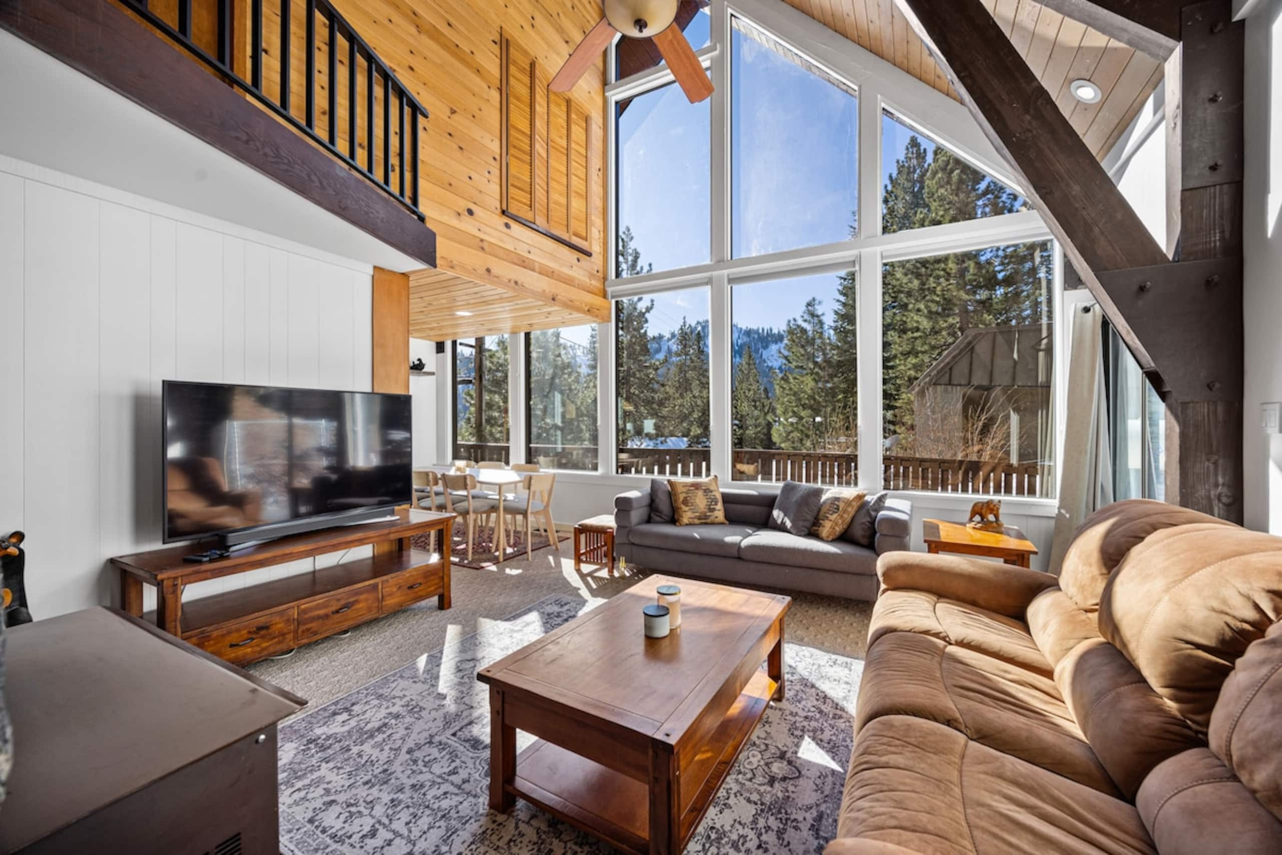 Tahoe Summer Dog Friendly Home in Olympic Valley - Photo 3