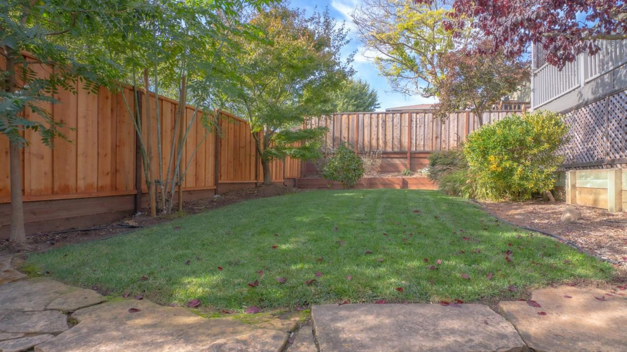 Sunlit 2B1B house w/ Deck & Garden on Belmont hill - Photo 18