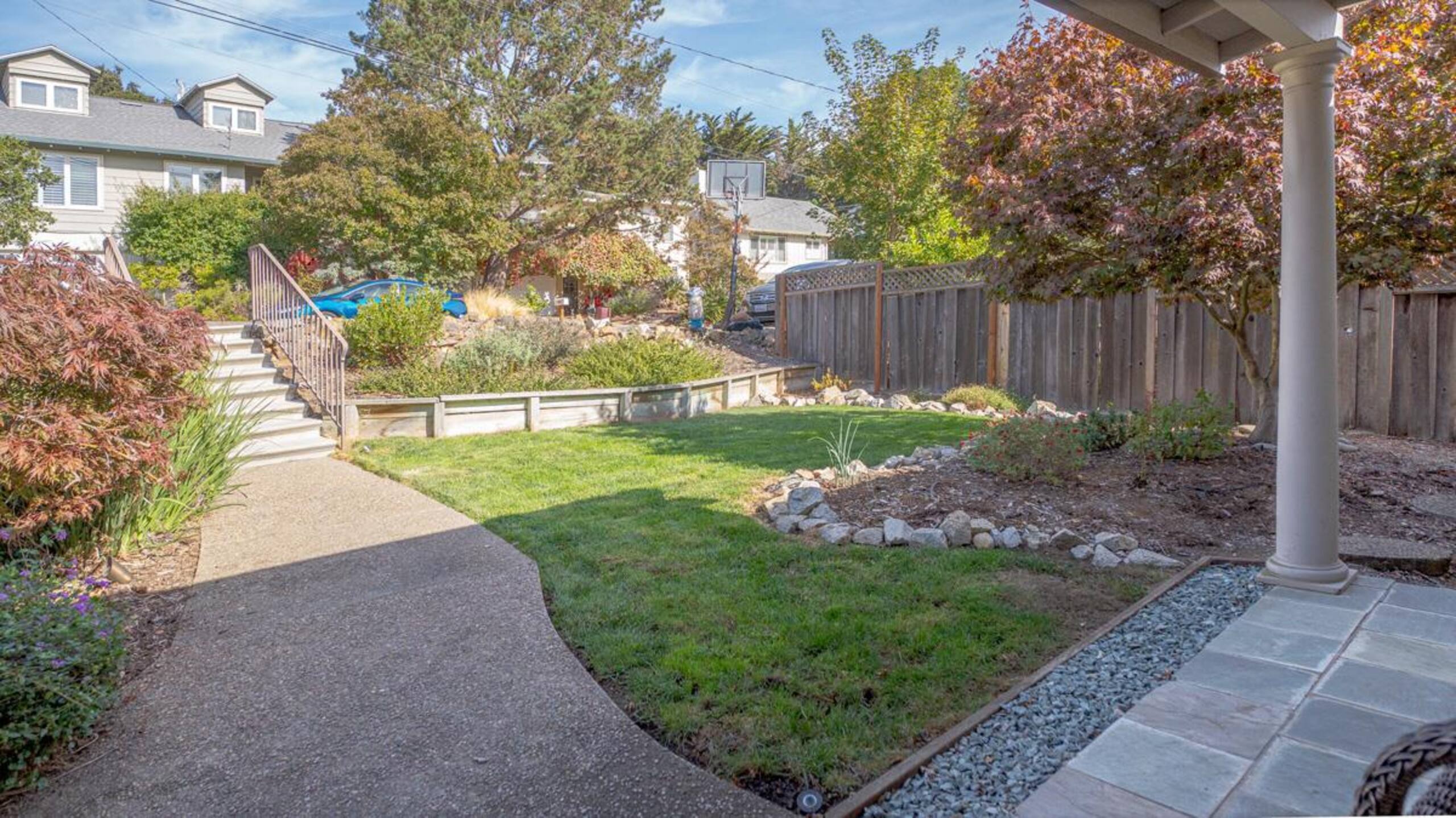 Sunlit 2B1B house w/ Deck & Garden on Belmont hill - Photo 23
